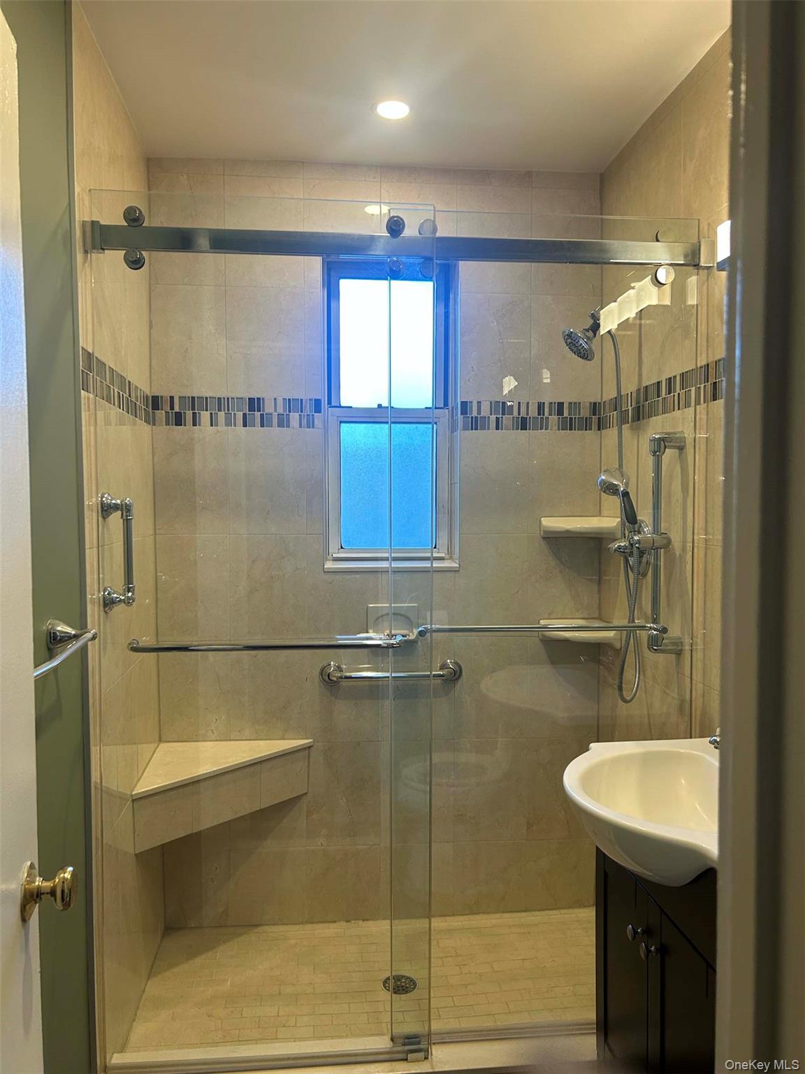 #9 photo, 1111 Midland Avenue, ブロンクス区 Bronxville , NY 10708