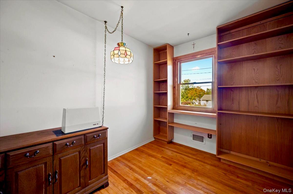 #19 photo, 31 Blauvelt Road, Blauvelt , NY 10913