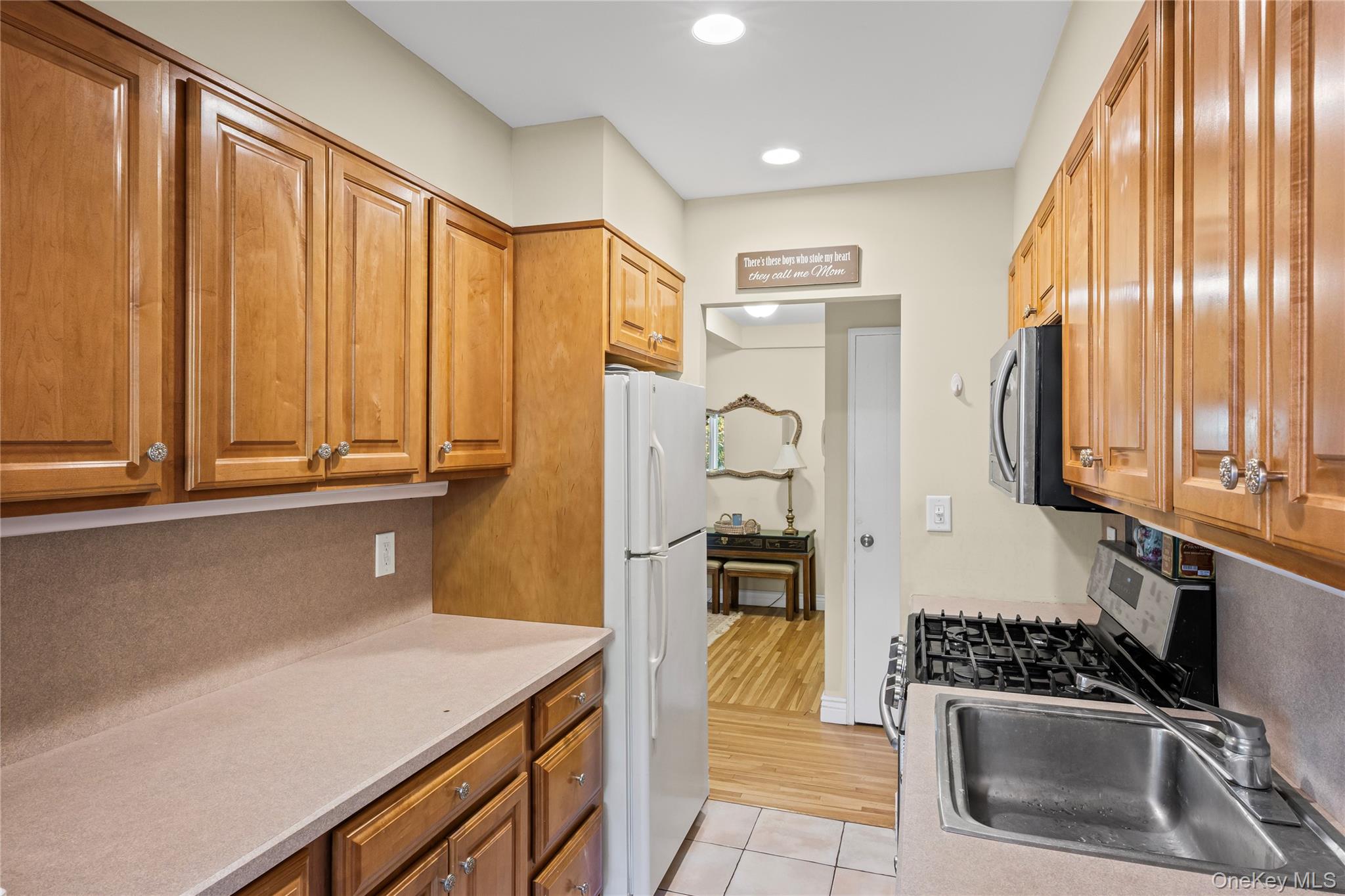 #11 photo, 120 Morris Avenue, ナッソー郡 Rockville Centre , NY 11570