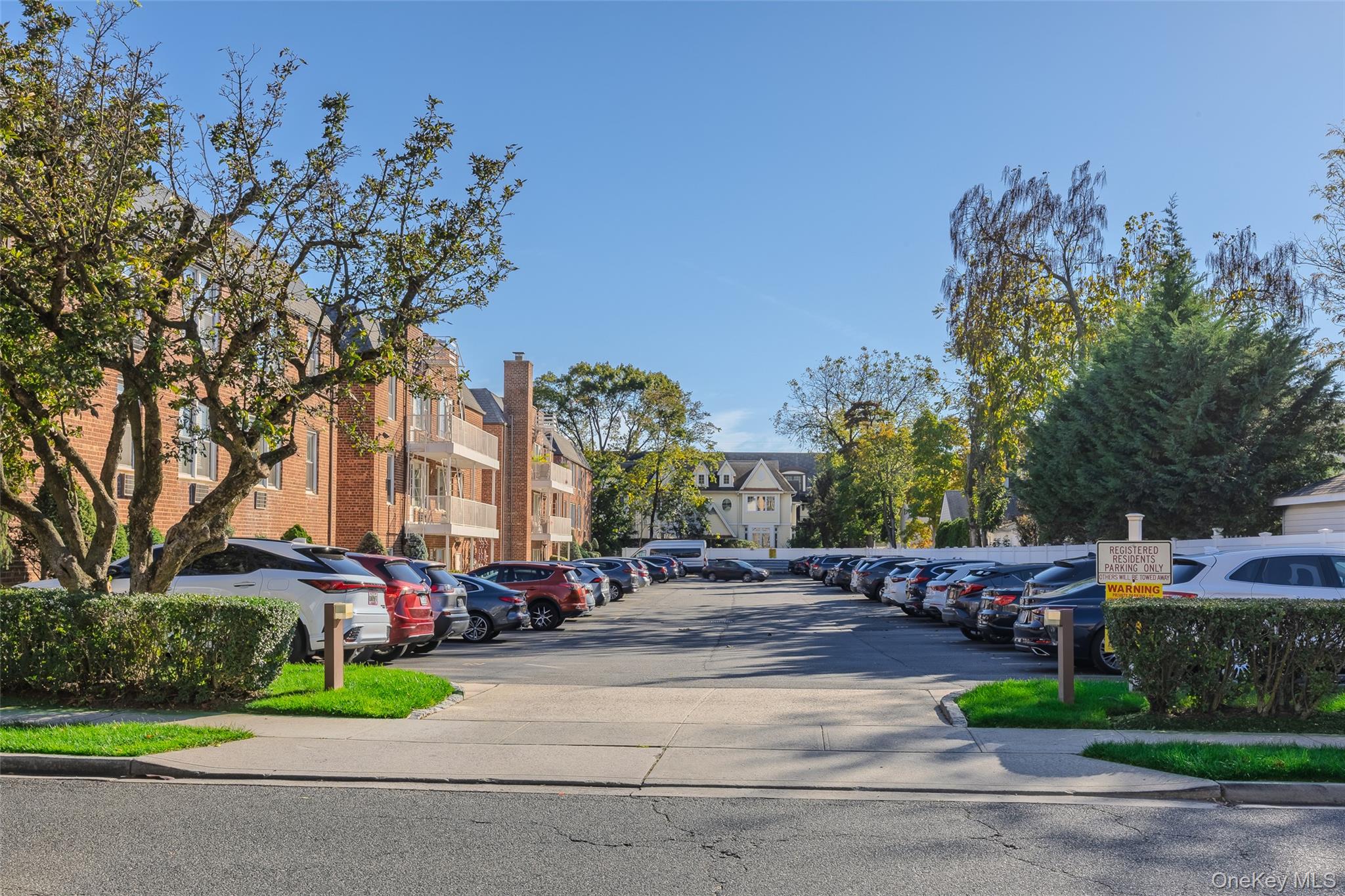 #19 photo, 120 Morris Avenue, ナッソー郡 Rockville Centre , NY 11570