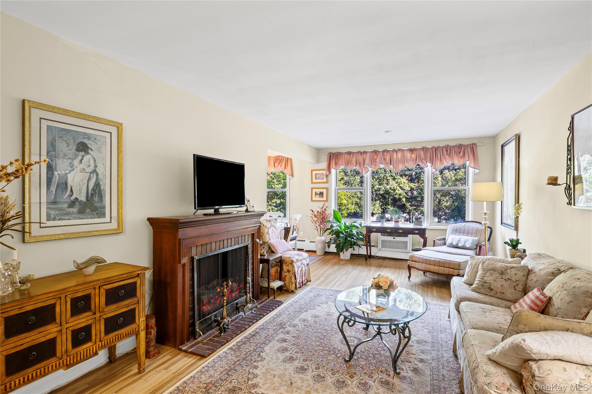 #6 photo, 120 Morris Avenue, ナッソー郡 Rockville Centre , NY 11570