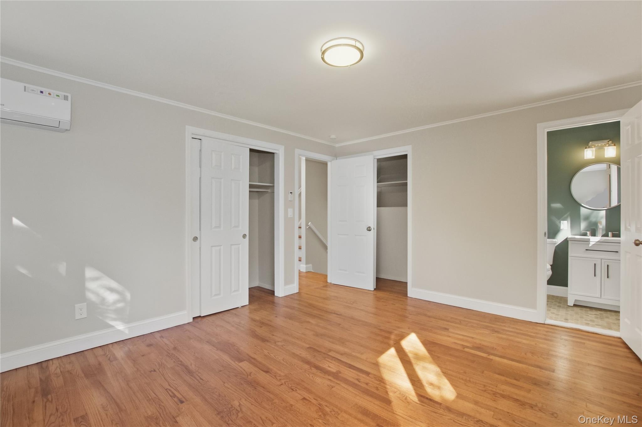 #19 photo, 5 Ganna Lane, Huntington Station , NY 11746