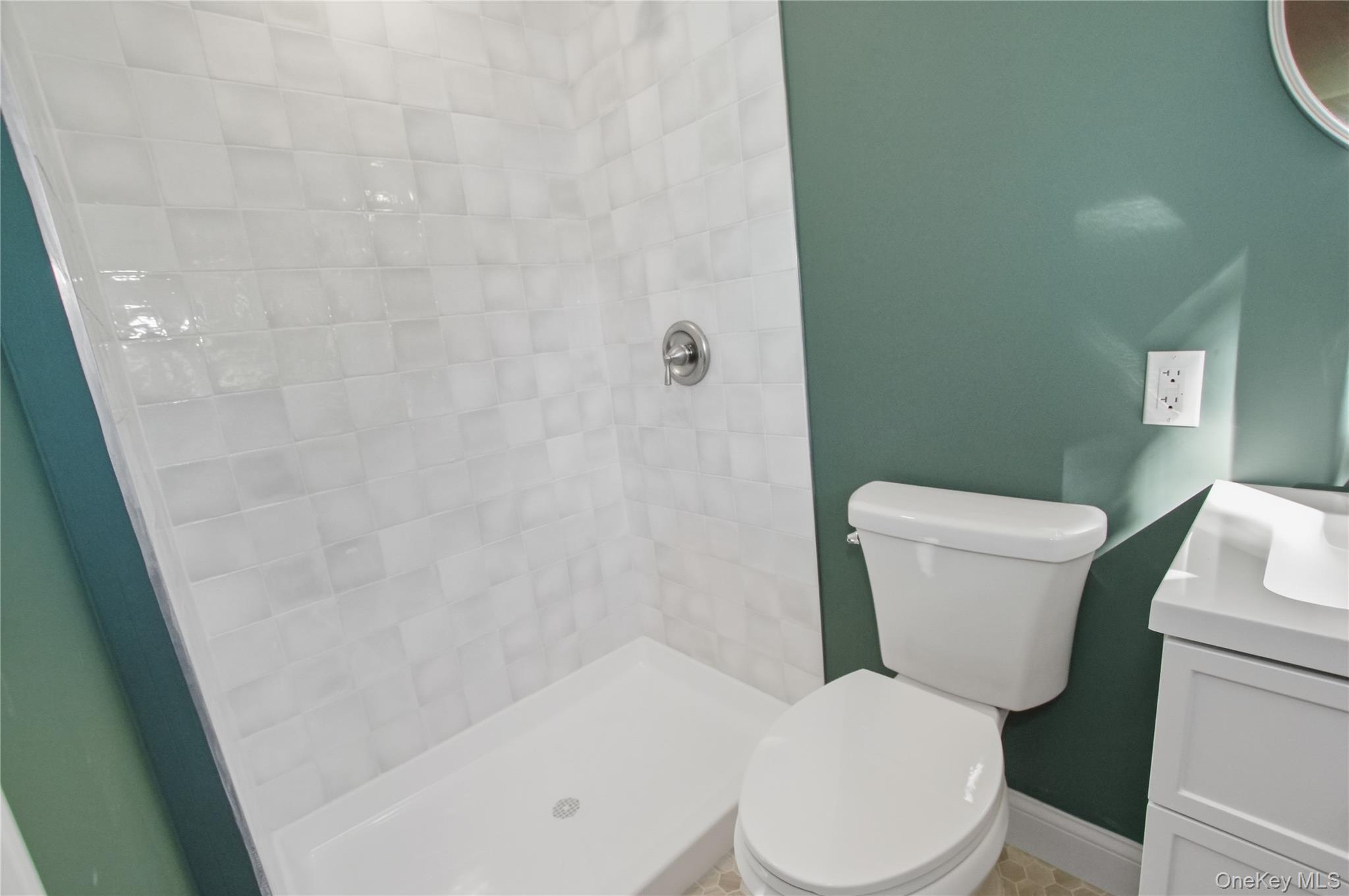 #20 photo, 5 Ganna Lane, Huntington Station , NY 11746