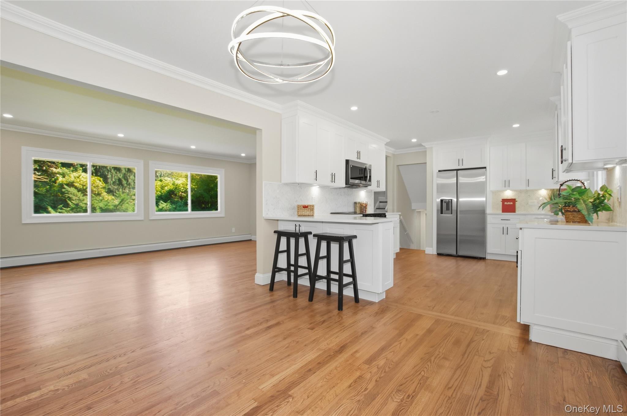 #6 photo, 5 Ganna Lane, Huntington Station , NY 11746