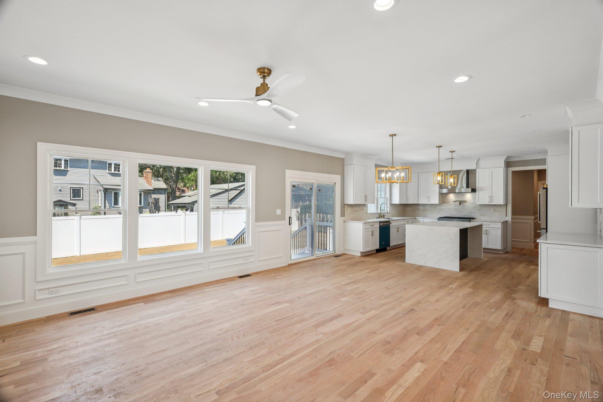 #5 photo, 2239 Henry Street, North Bellmore , NY 11710