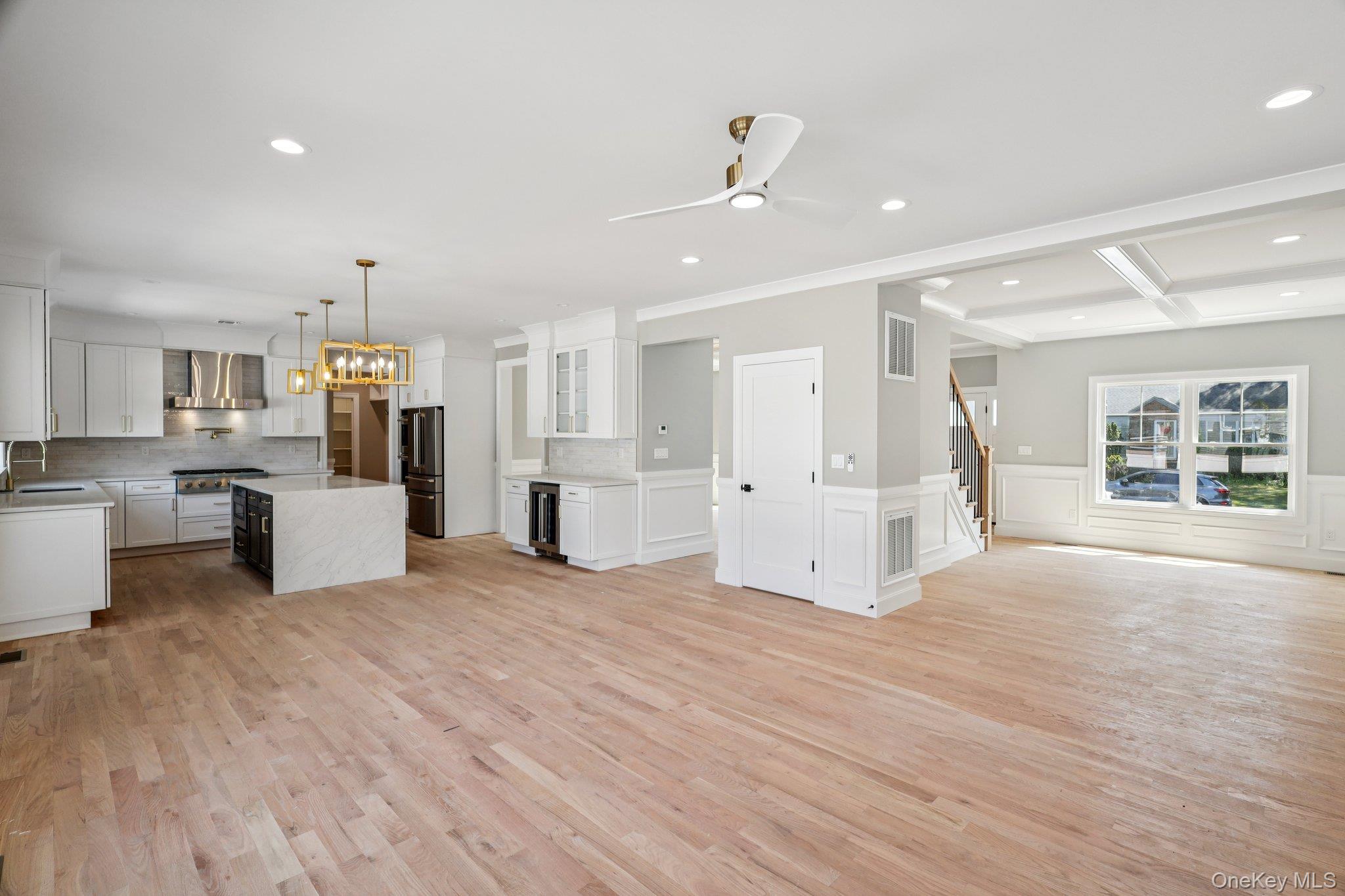 #6 photo, 2239 Henry Street, North Bellmore , NY 11710