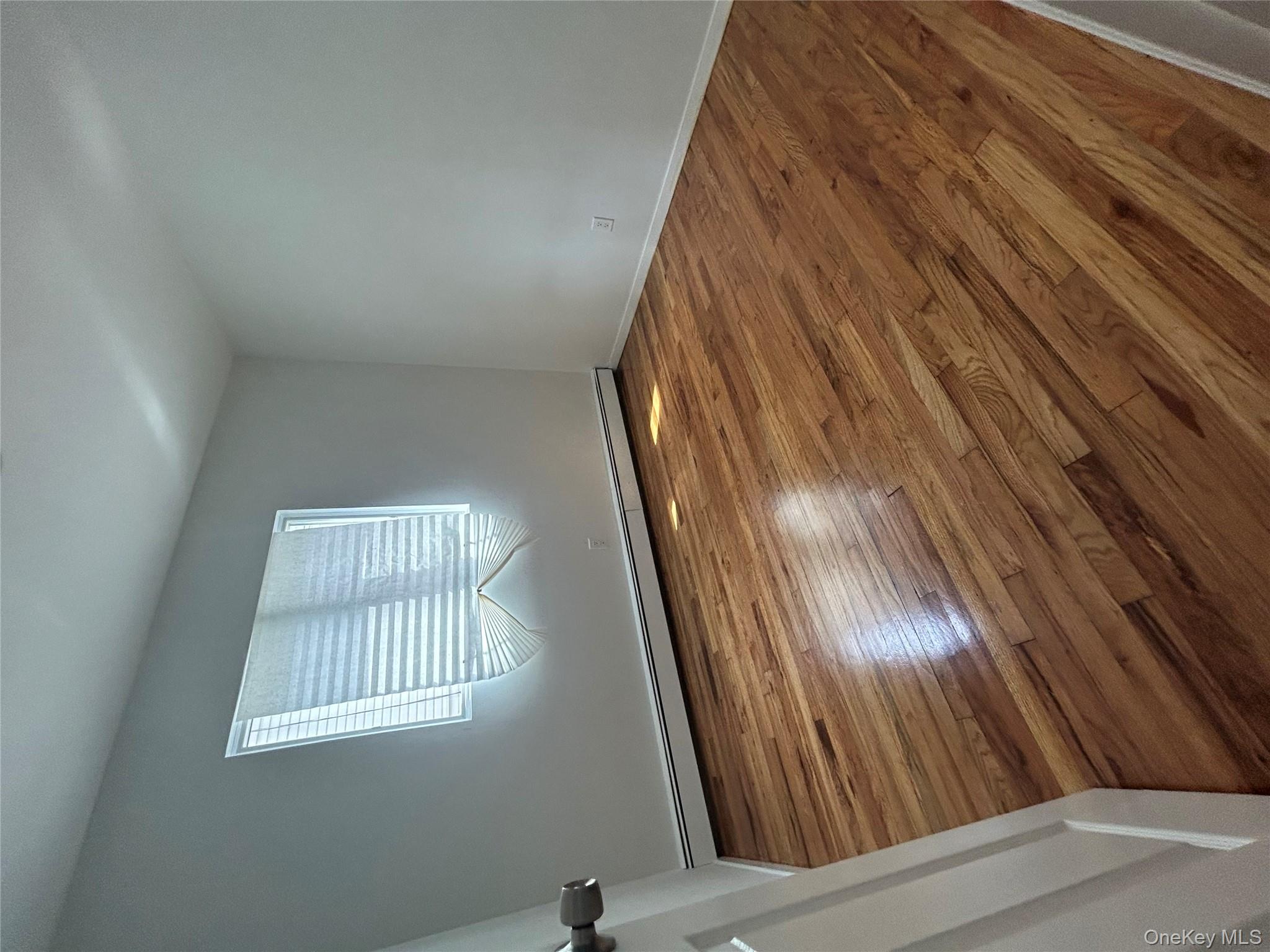 #4 photo, 116-32 205, Saint Albans , NY 11412