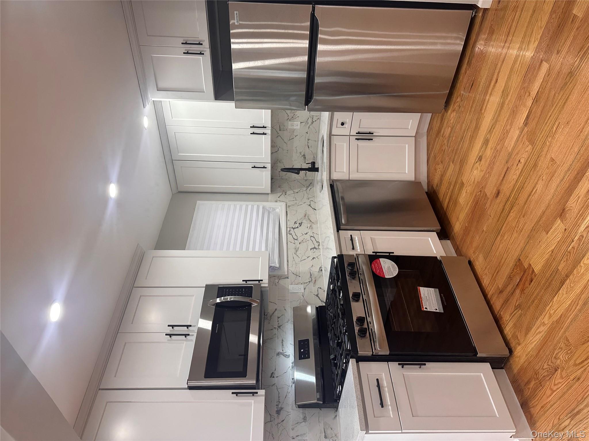 #5 photo, 116-32 205, Saint Albans , NY 11412