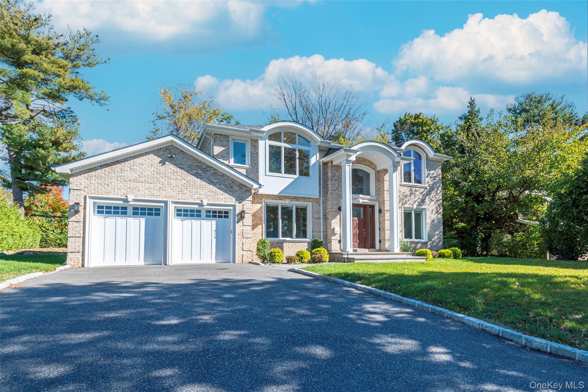 #2 photo, 15 Grenfell Drive, ナッソー郡 Great Neck , NY 11020