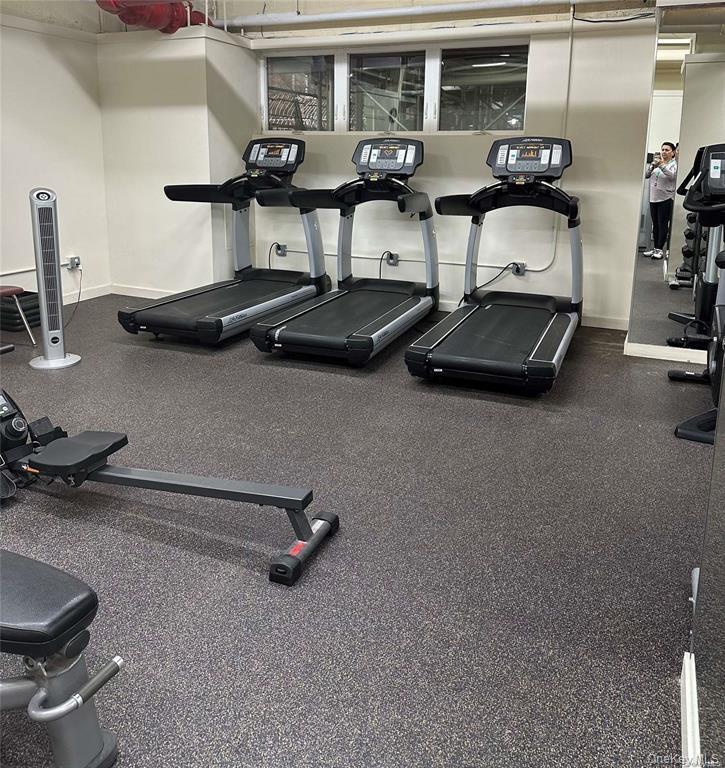 #13 photo, 102-10 66th Road, クイーンズ区 Forest Hills , NY 11375