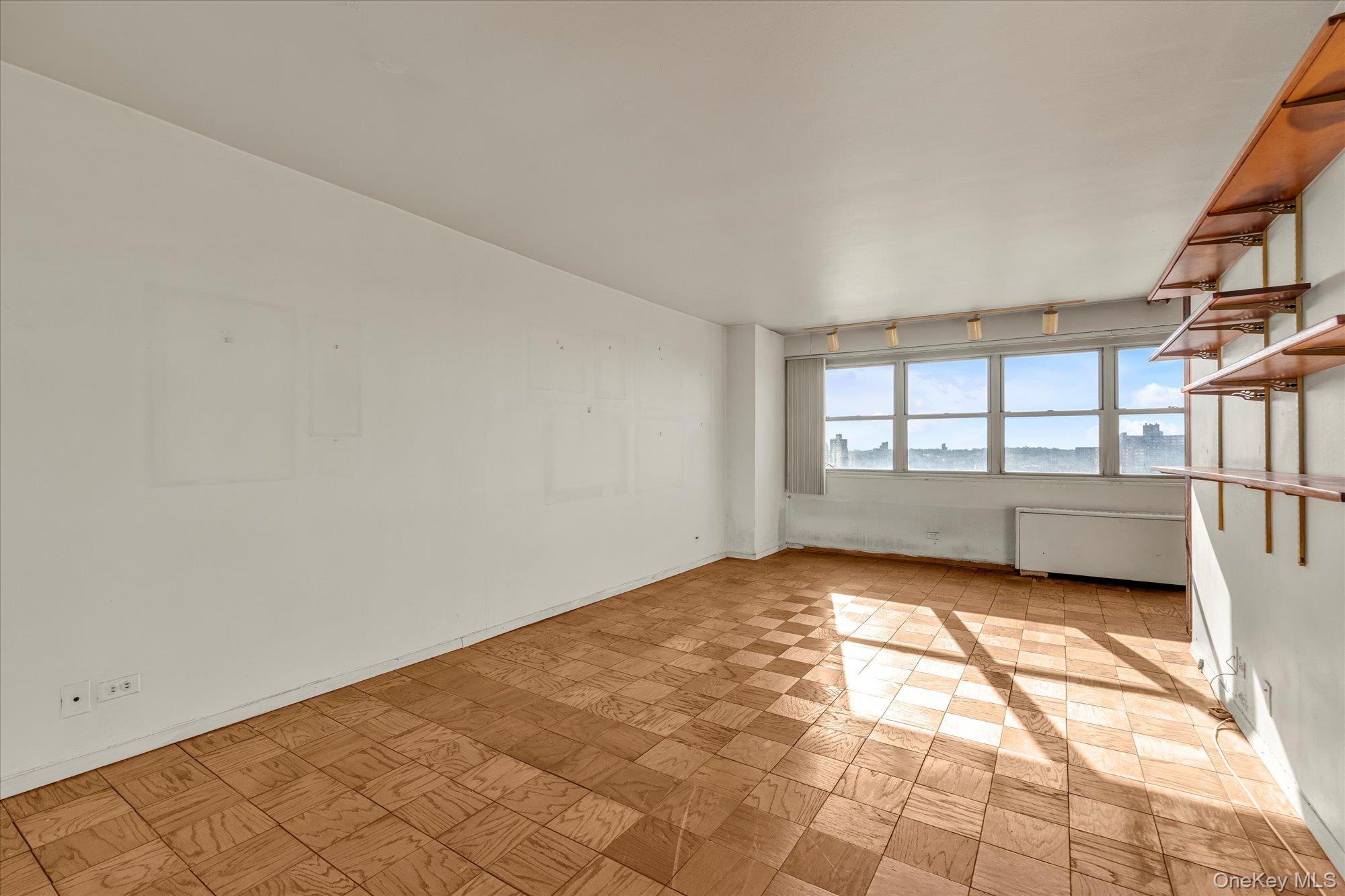 #5 photo, 102-10 66th Road, クイーンズ区 Forest Hills , NY 11375