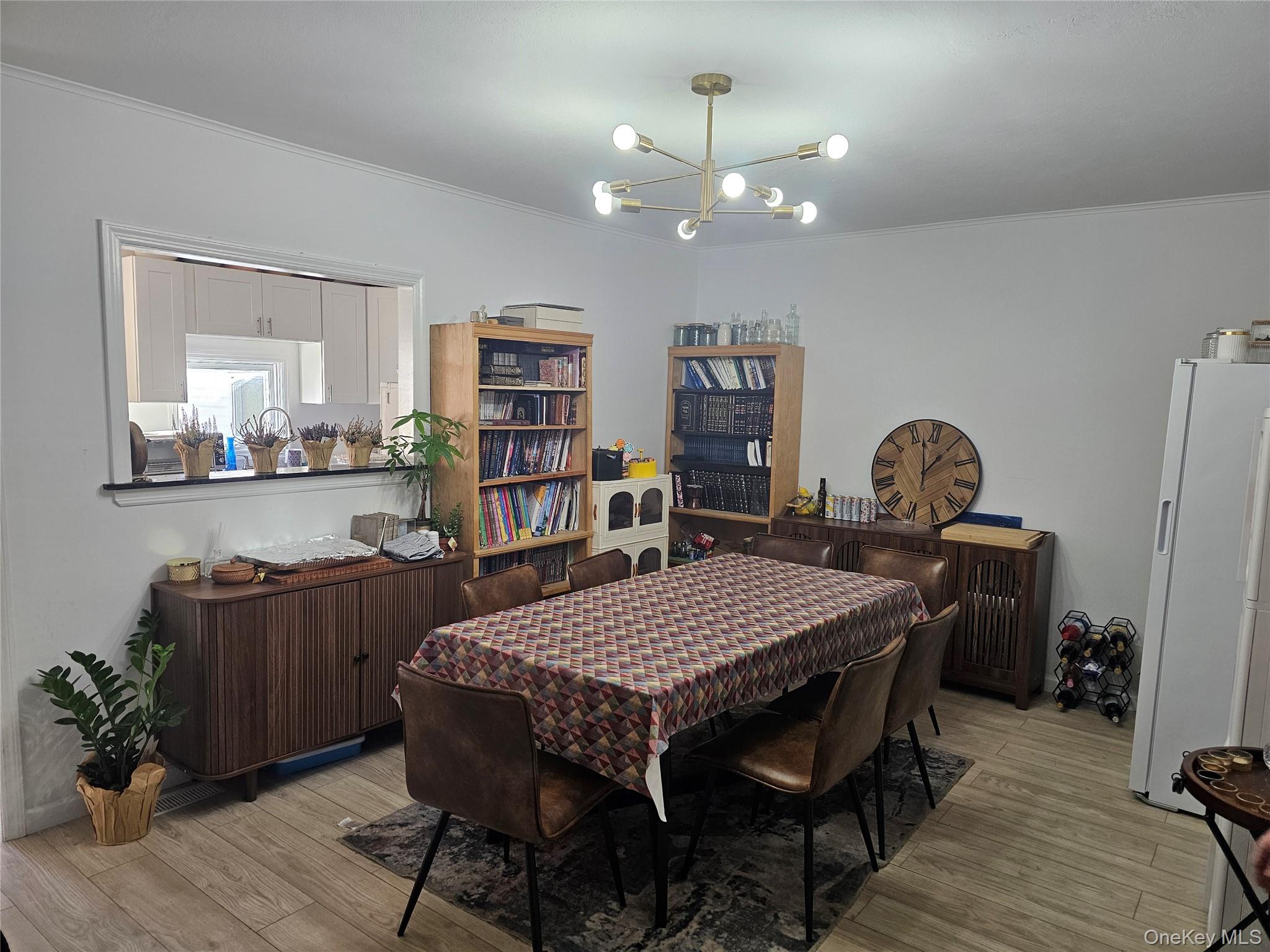 #2 photo, 267 Morris Avenue, ナッソー郡 Inwood , NY 11096