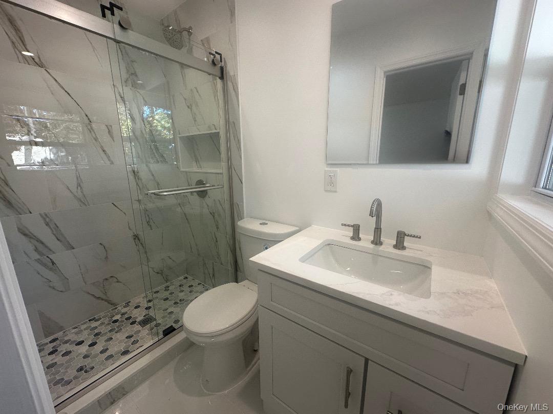 #17 photo, 23 Old Selden Stage Rd, サフォーク郡 Selden , NY 11784