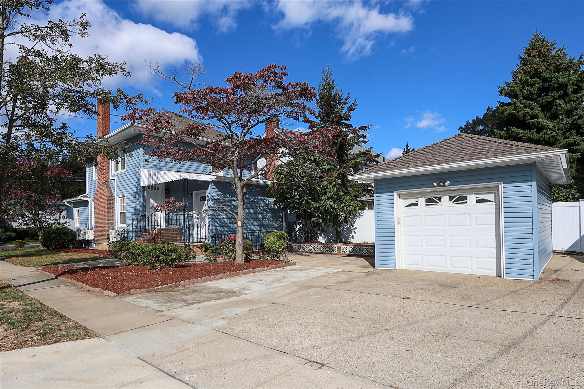 #3 photo, 115 N Corona Avenue, ナッソー郡 Valley Stream , NY 11580