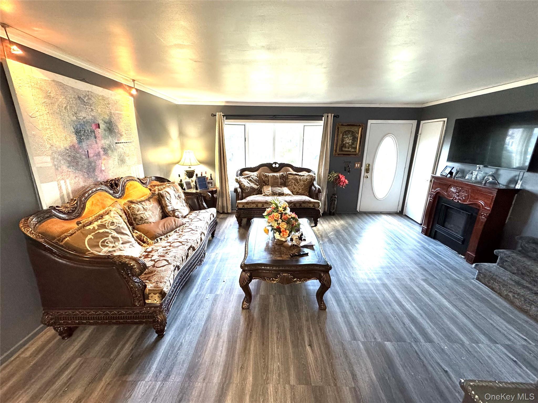 #7 photo, 881 Union Street, サフォーク郡 Bohemia , NY 11716