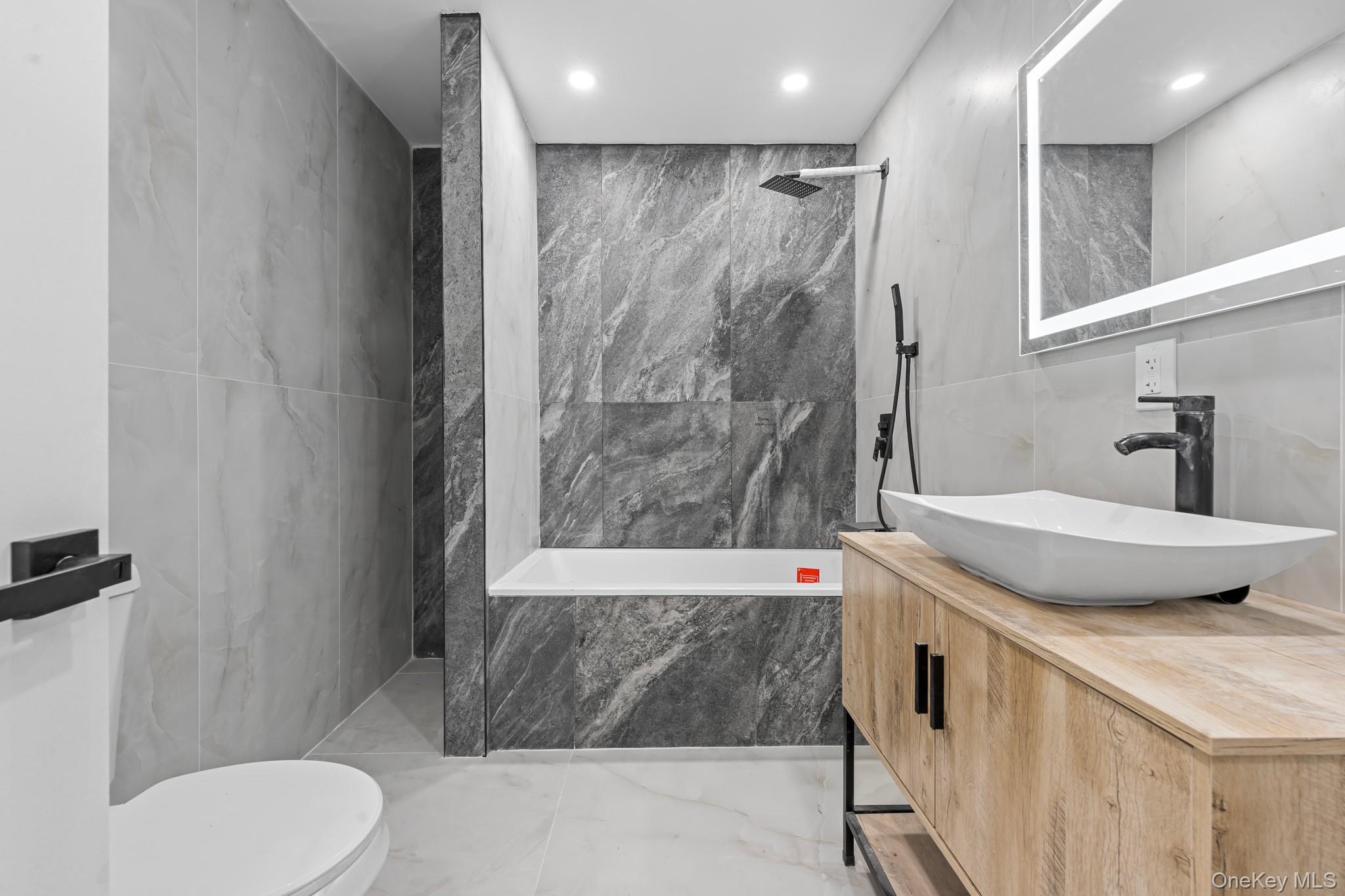 #5 photo, 11120 139th Street, Jamaica , NY 11435