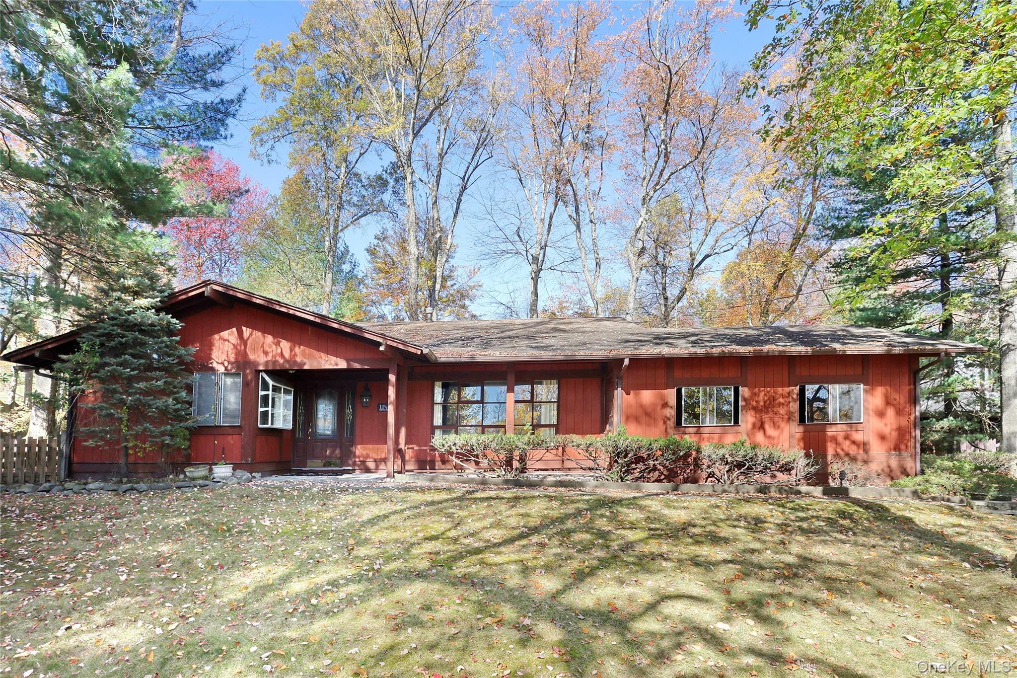 #1 photo, 13 Lomond Avenue, Chestnut Ridge , NY 10977