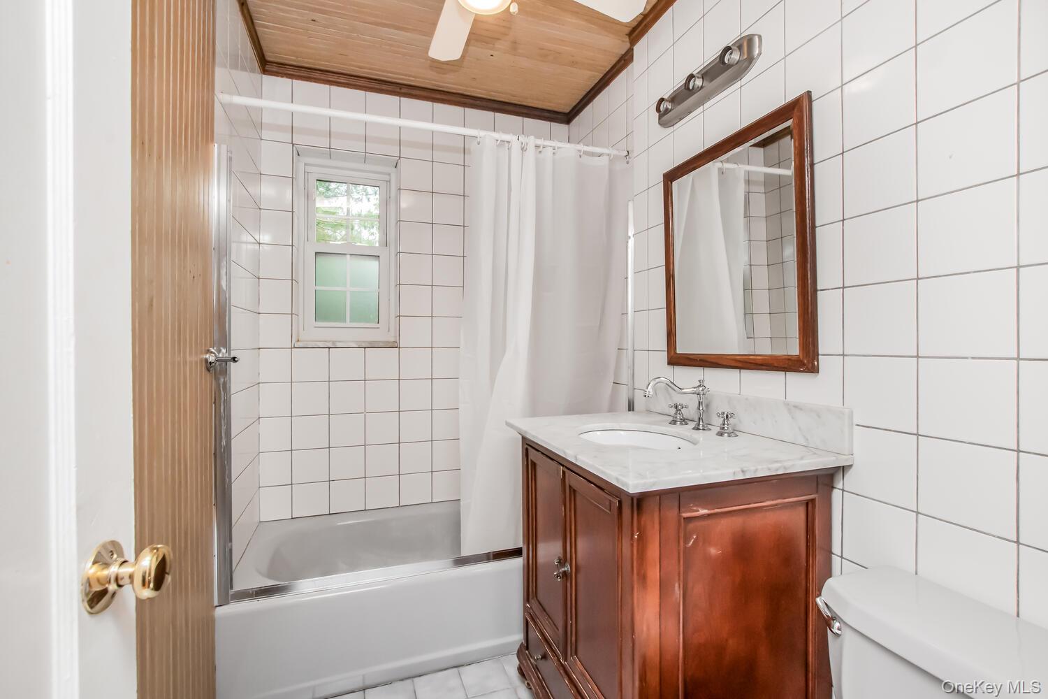 #13 photo, 88 Parkway North, Yonkers , NY 10704