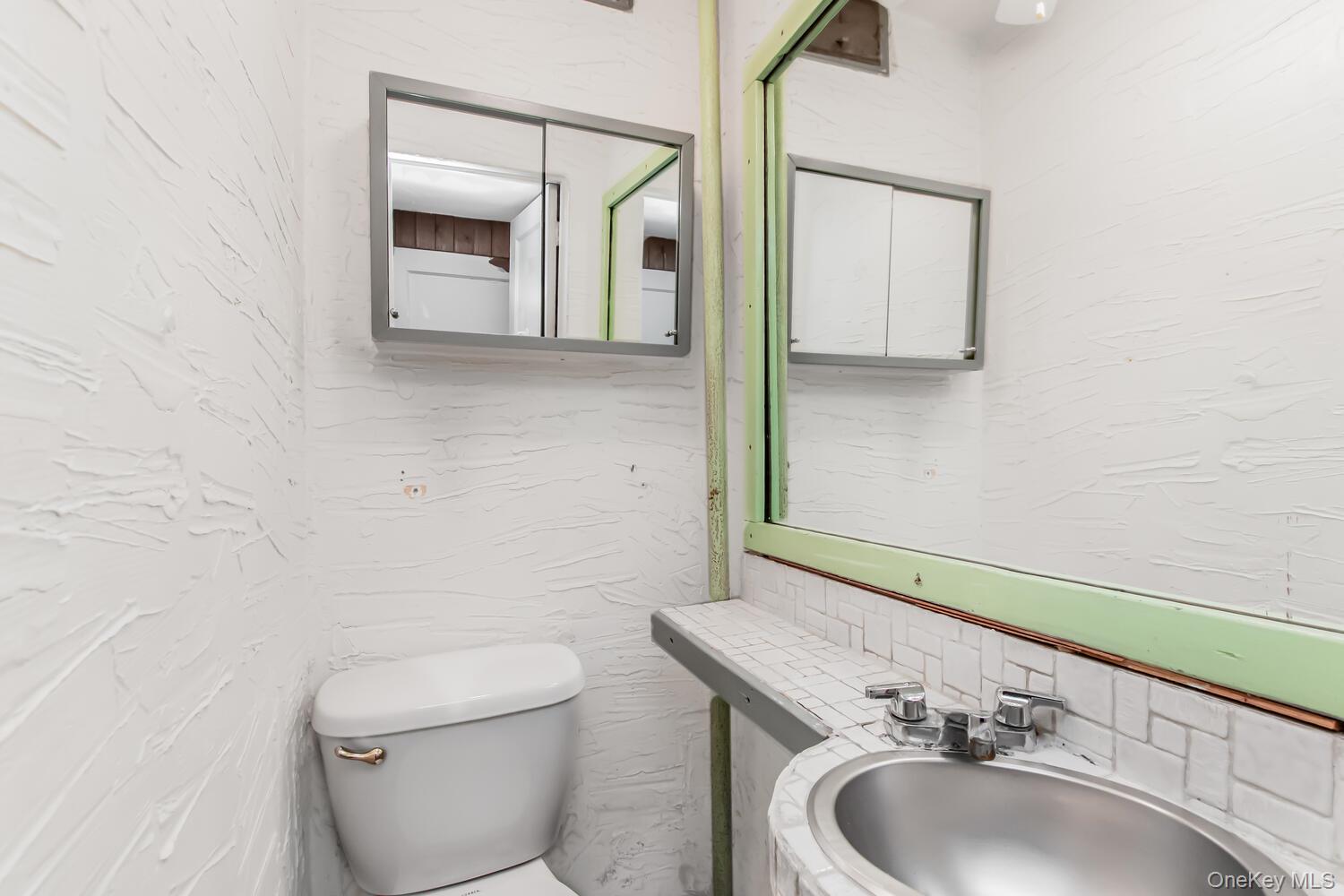 #7 photo, 88 Parkway North, Yonkers , NY 10704