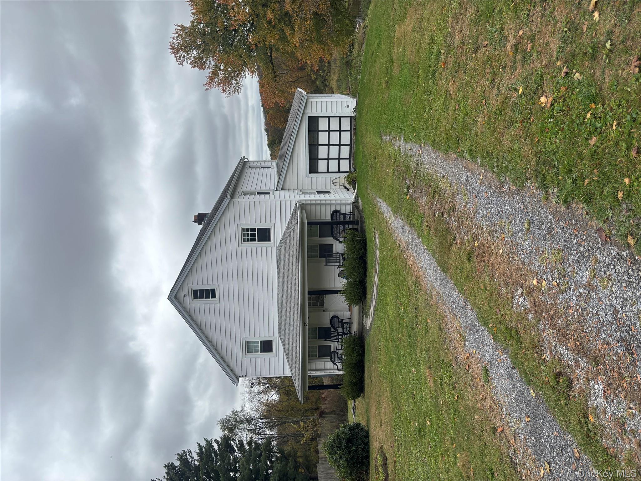 #20 photo, 75 Verbank Road, Millbrook , NY 12545