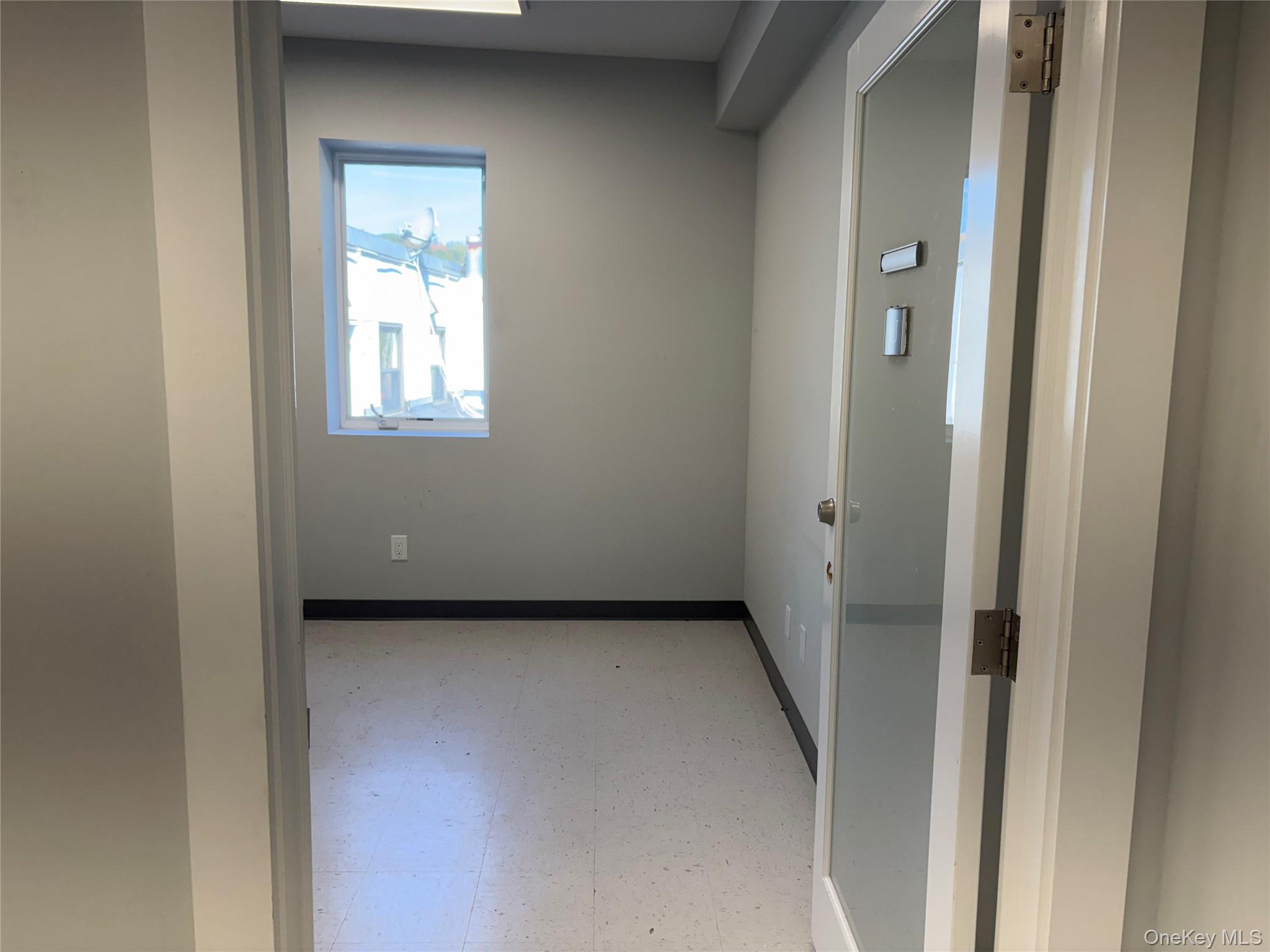 #14 photo, 343 Manville Road, Pleasantville , NY 10570