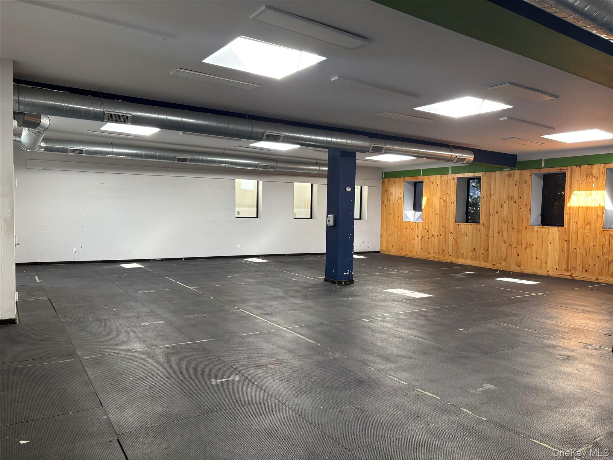 #4 photo, 343 Manville Road, Pleasantville , NY 10570