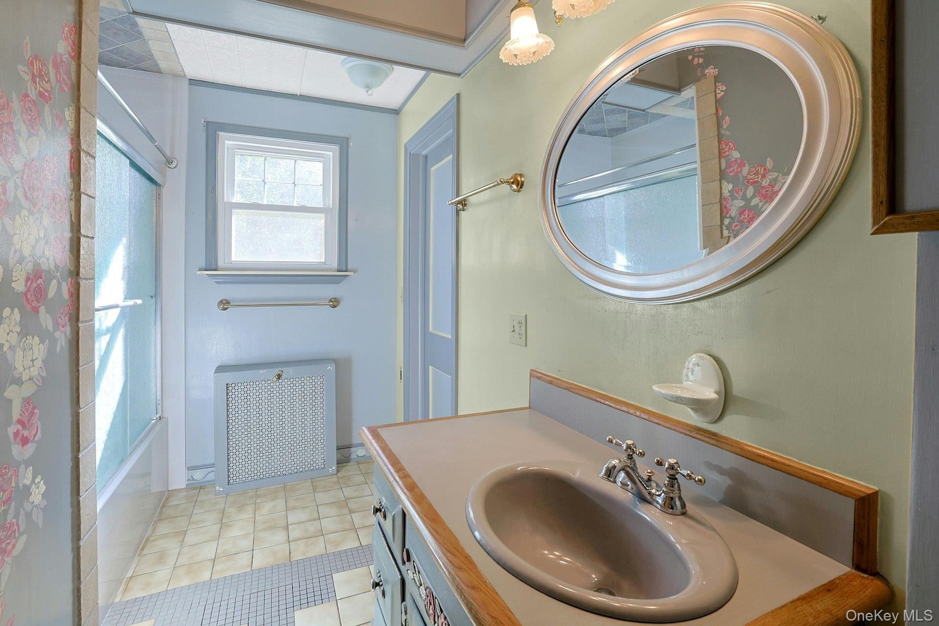 #19 photo, 151 Benedict Avenue, Thornwood , NY 10594