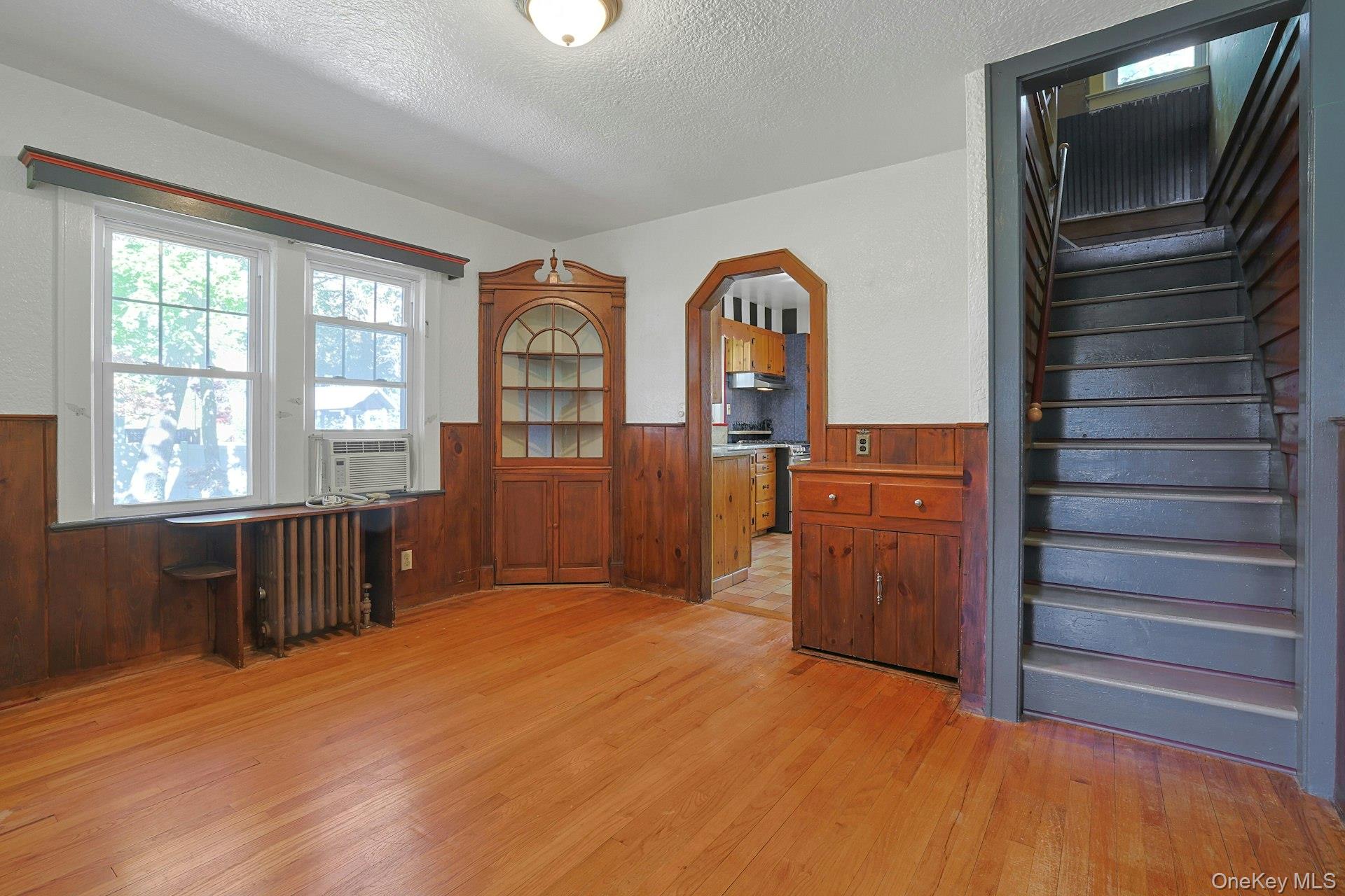 #9 photo, 151 Benedict Avenue, Thornwood , NY 10594