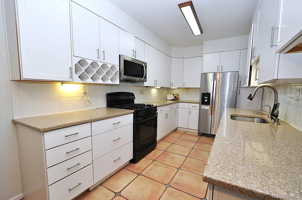 #1 photo, 253 Garth Road, Scarsdale , NY 10583