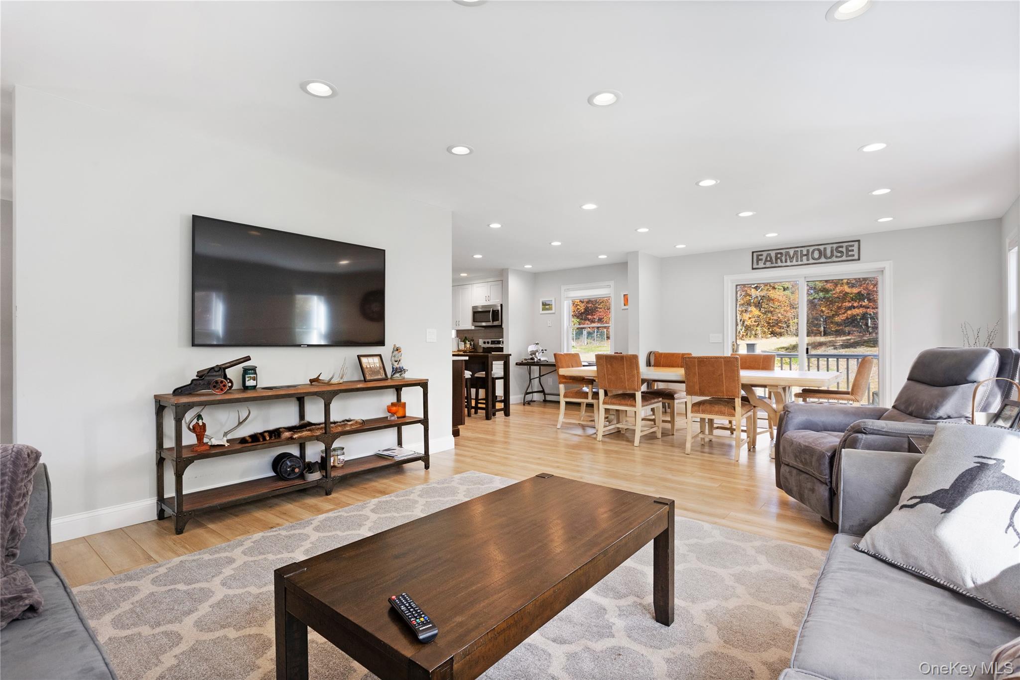 #10 photo, 216 North Road, Red Hook , NY 12571