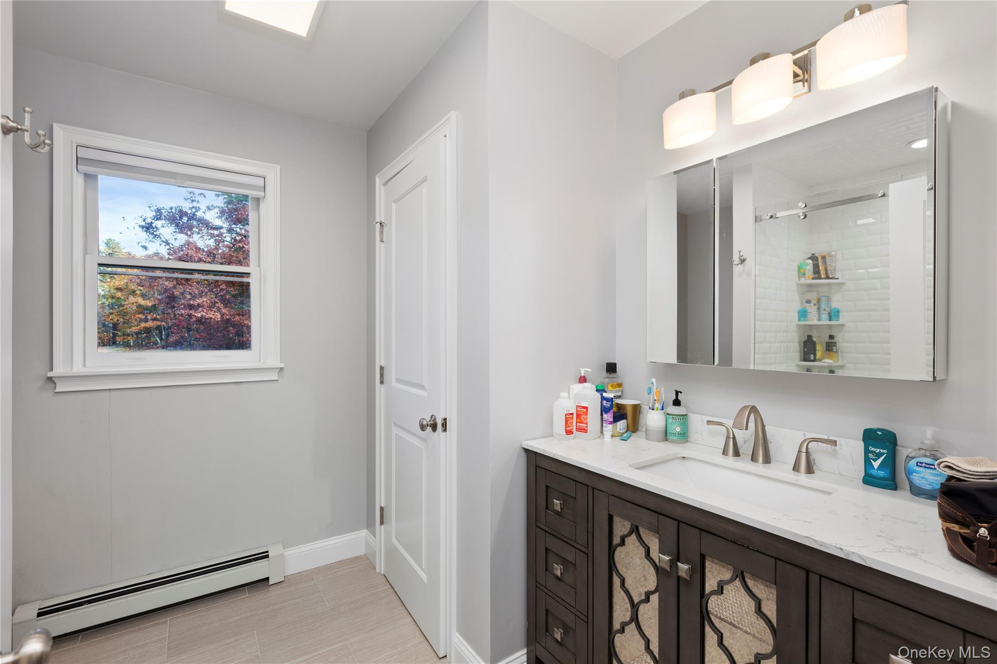 #17 photo, 216 North Road, Red Hook , NY 12571