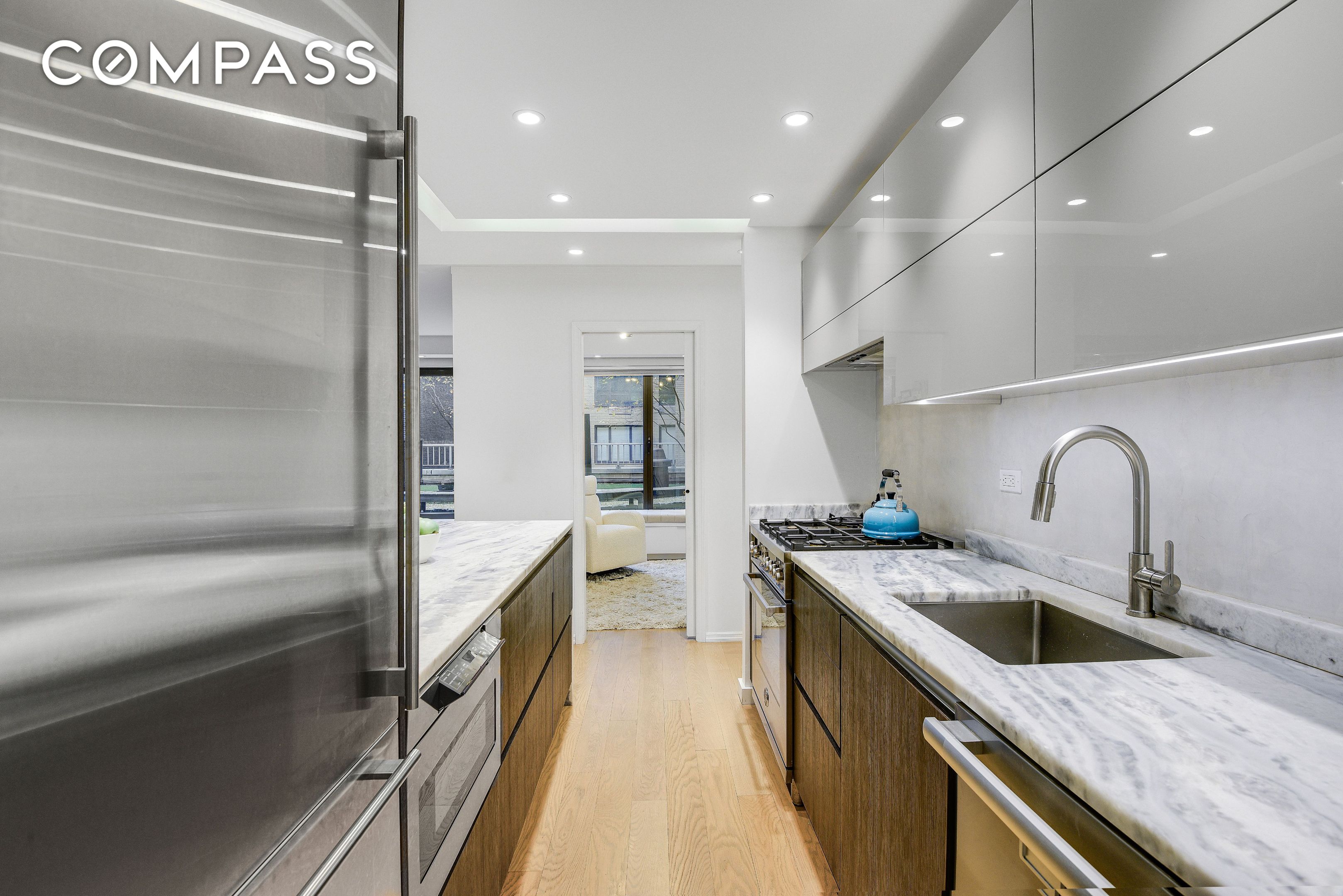 #7 photo, 200 Central Park S, マンハッタン Central Park South , NY 10019