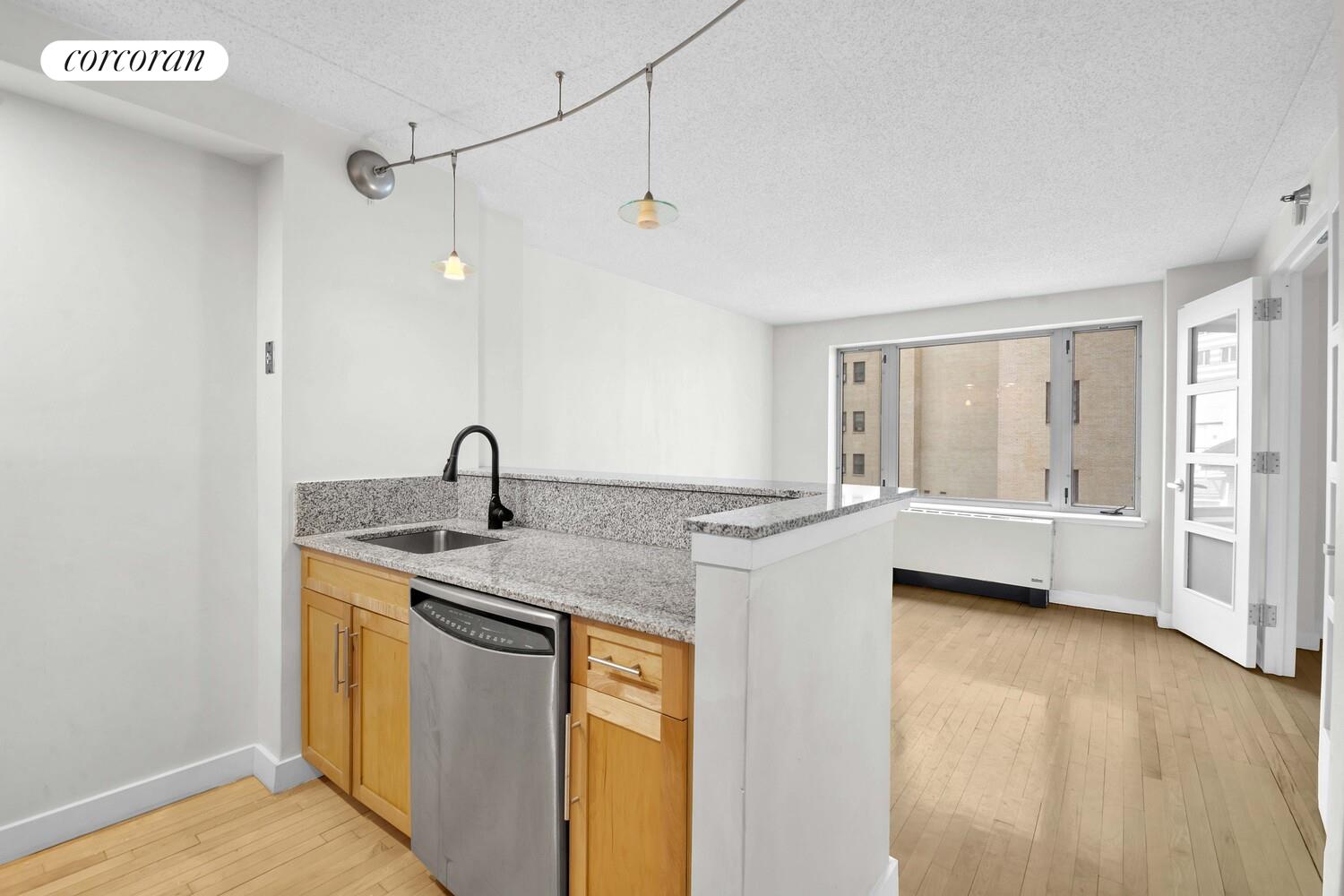 #9 photo, Brooklyn, ブルックリン区 Downtown Brooklyn , NY 11201