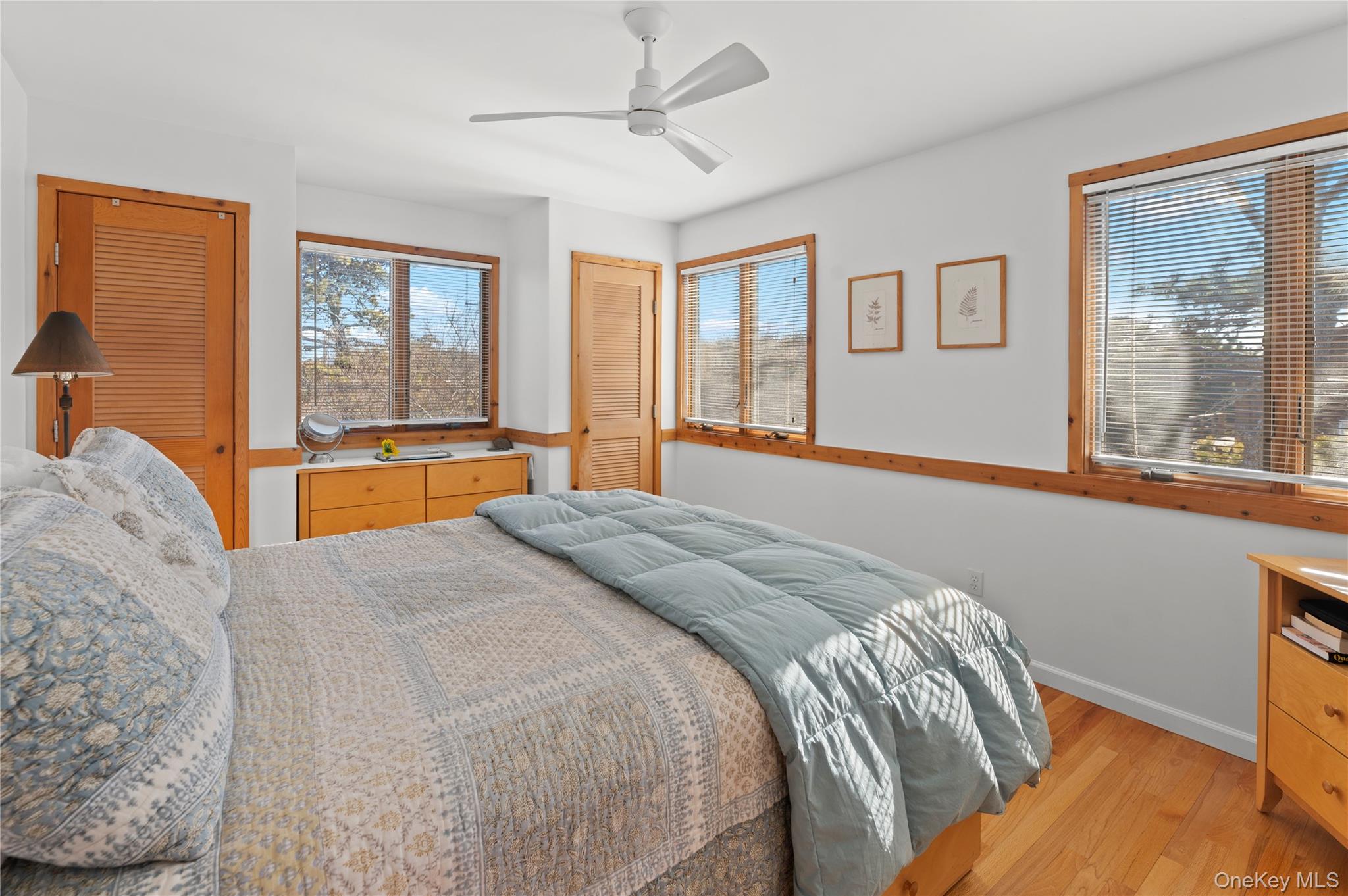 #20 photo, 100 Clipper Roadway, Corneille Estates , NY 11770