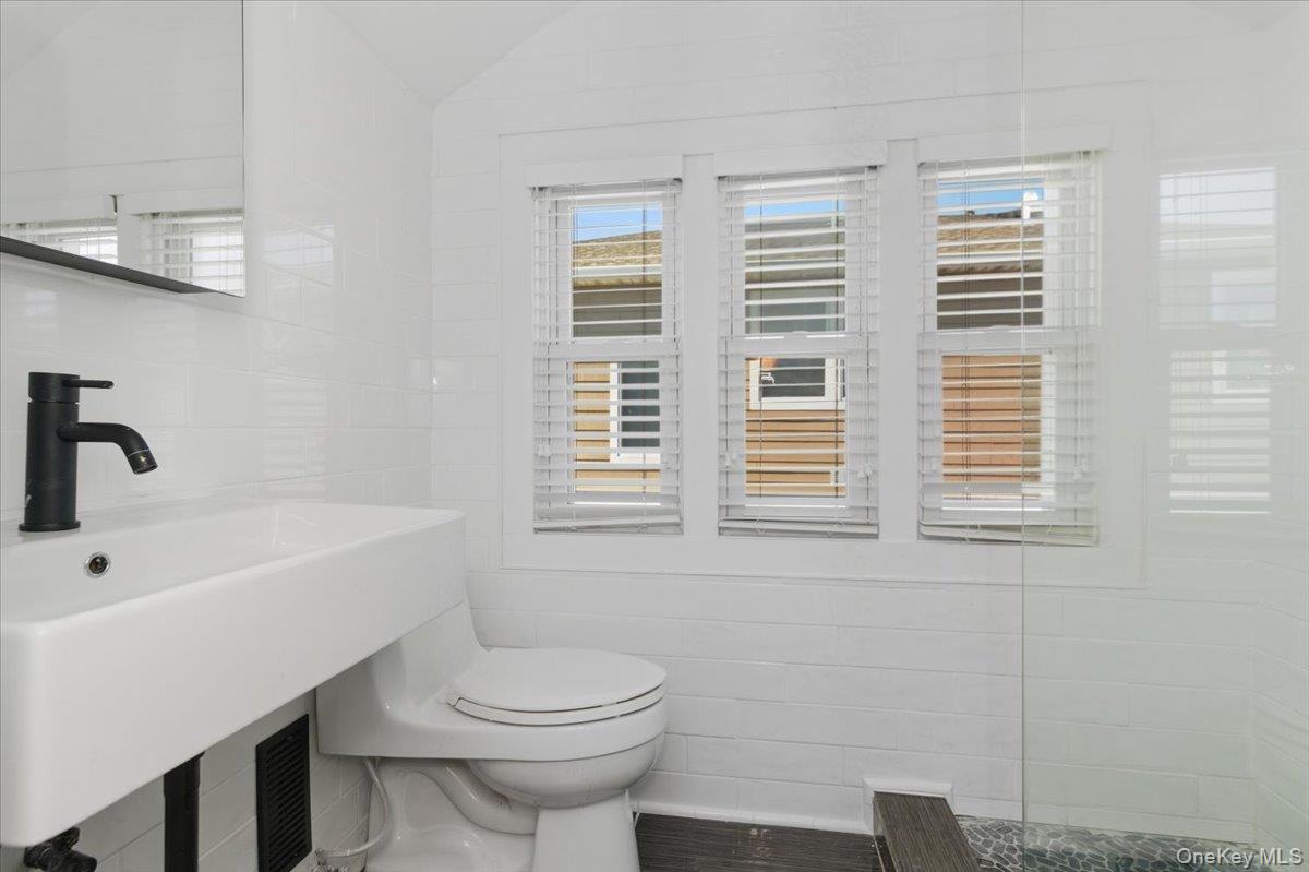 #19 photo, 261 W Hudson Street, ナッソー郡 Long Beach , NY 11561