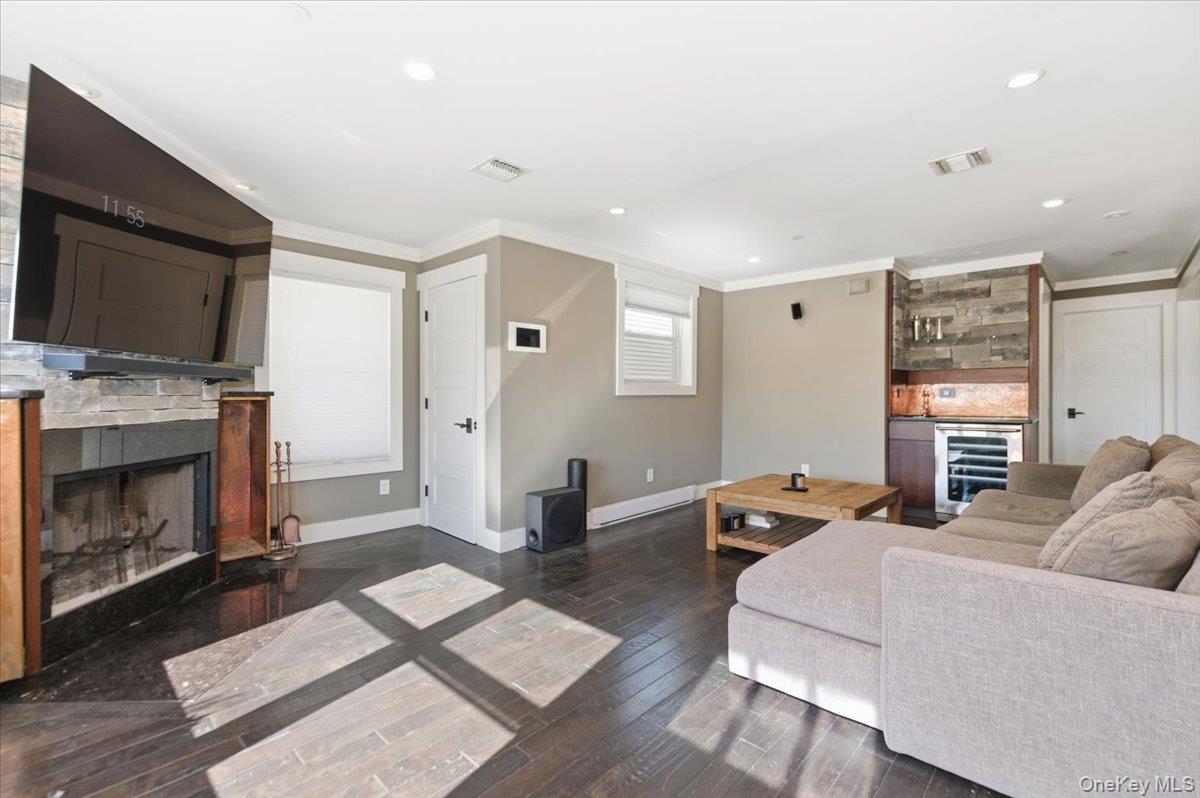 #5 photo, 261 W Hudson Street, ナッソー郡 Long Beach , NY 11561