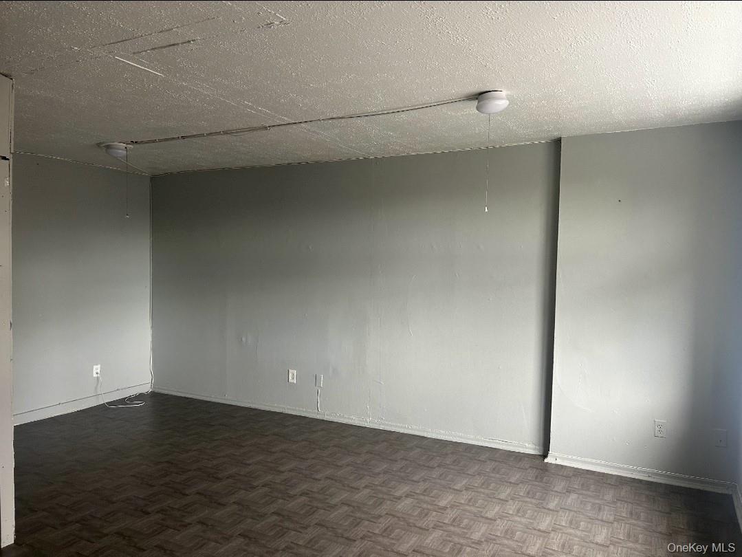 #4 photo, 600 Fulton Avenue, ナッソー郡 Hempstead , NY 11550