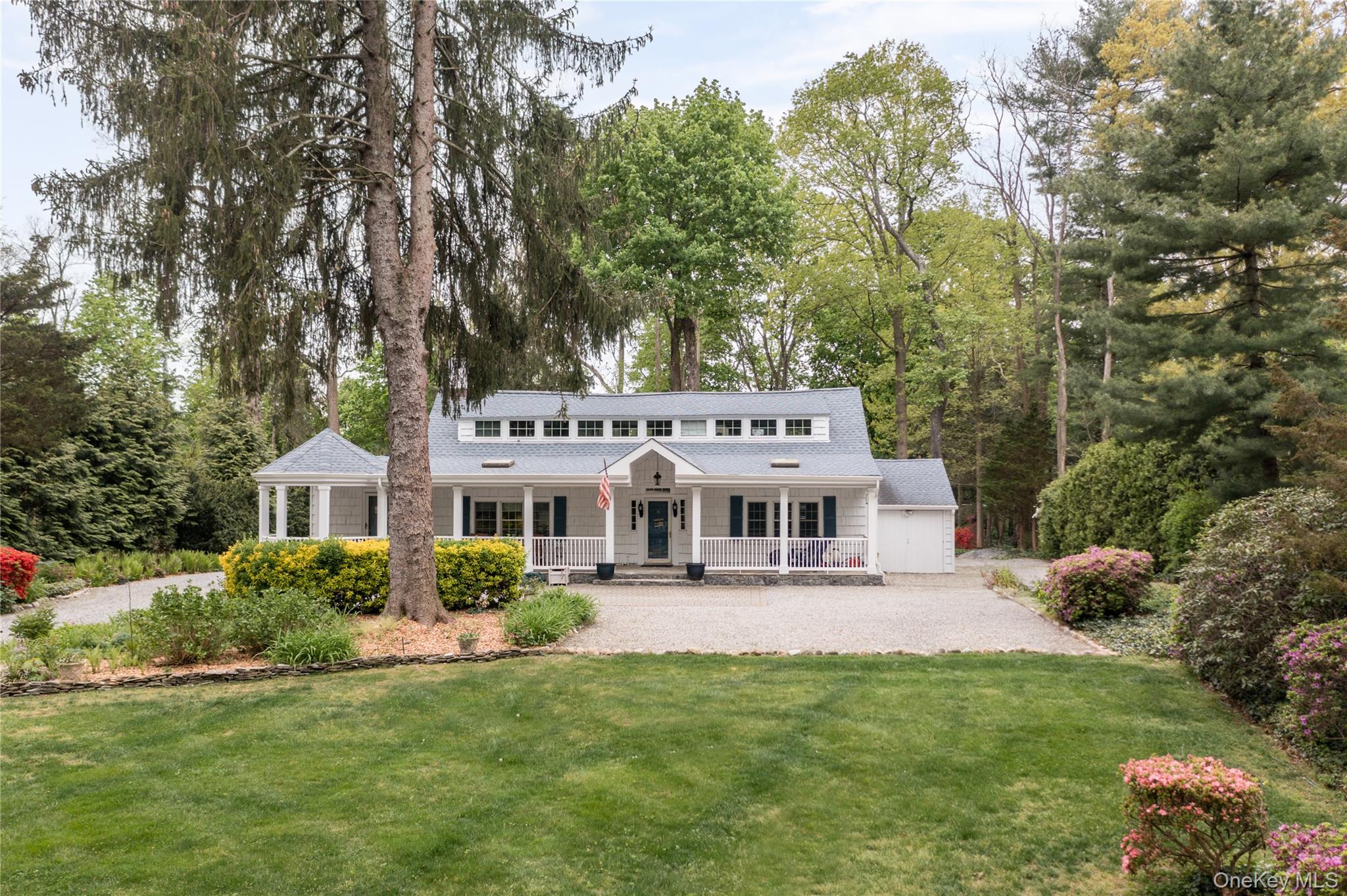 #1 photo, 32 Hicks Lane, Old Westbury , NY 11568