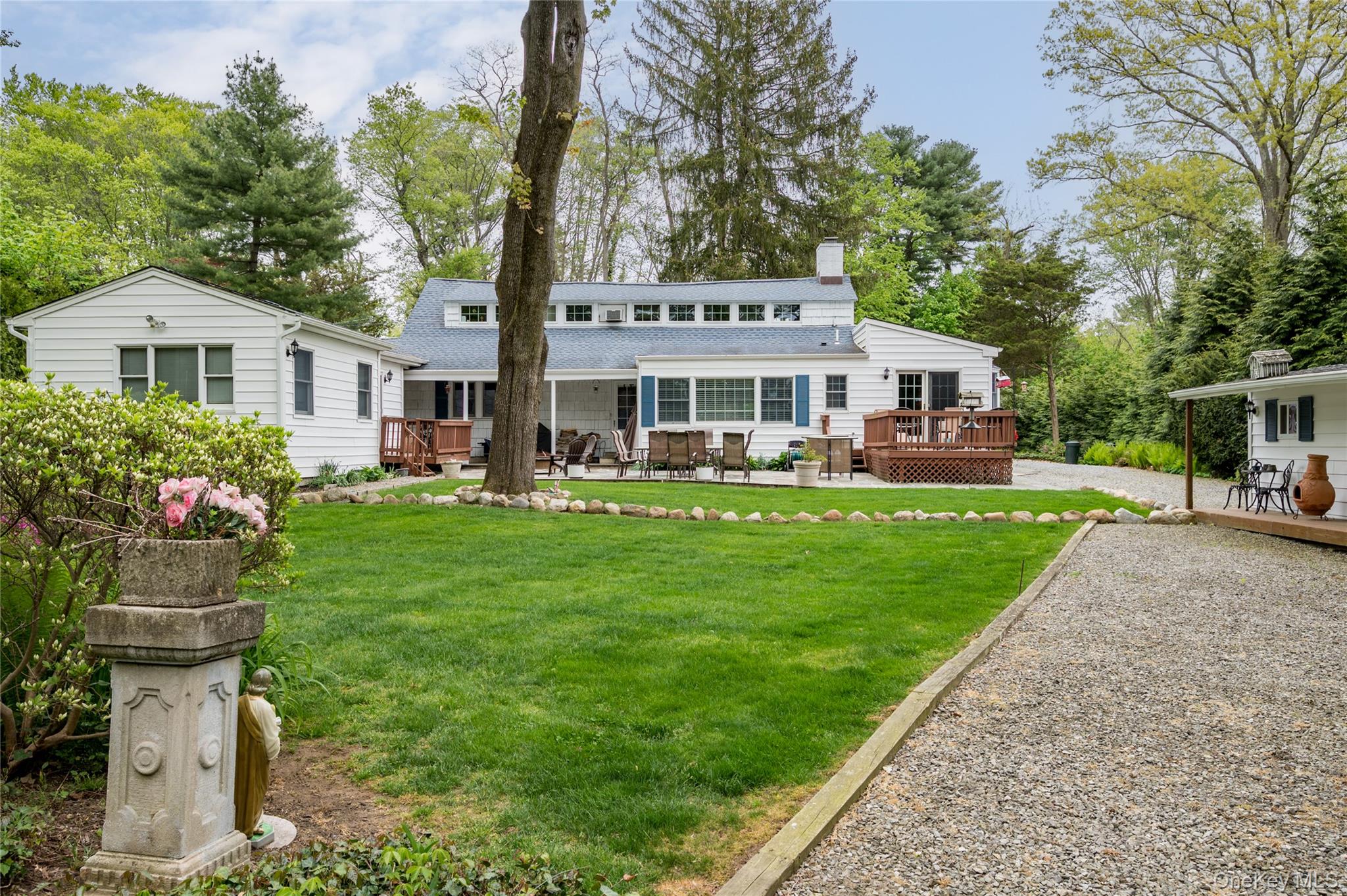 #7 photo, 32 Hicks Lane, Old Westbury , NY 11568