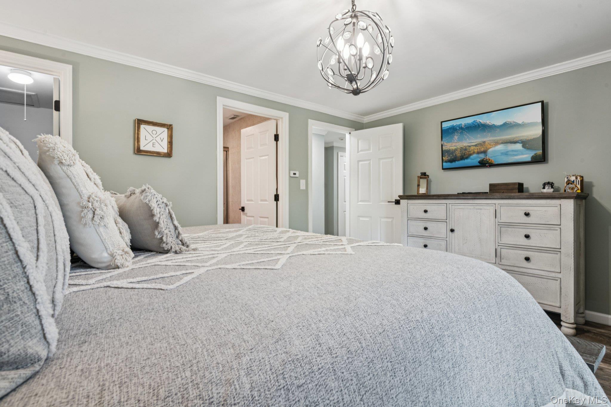 #13 photo, 312 Clubhouse Court, サフォーク郡 Coram , NY 11727