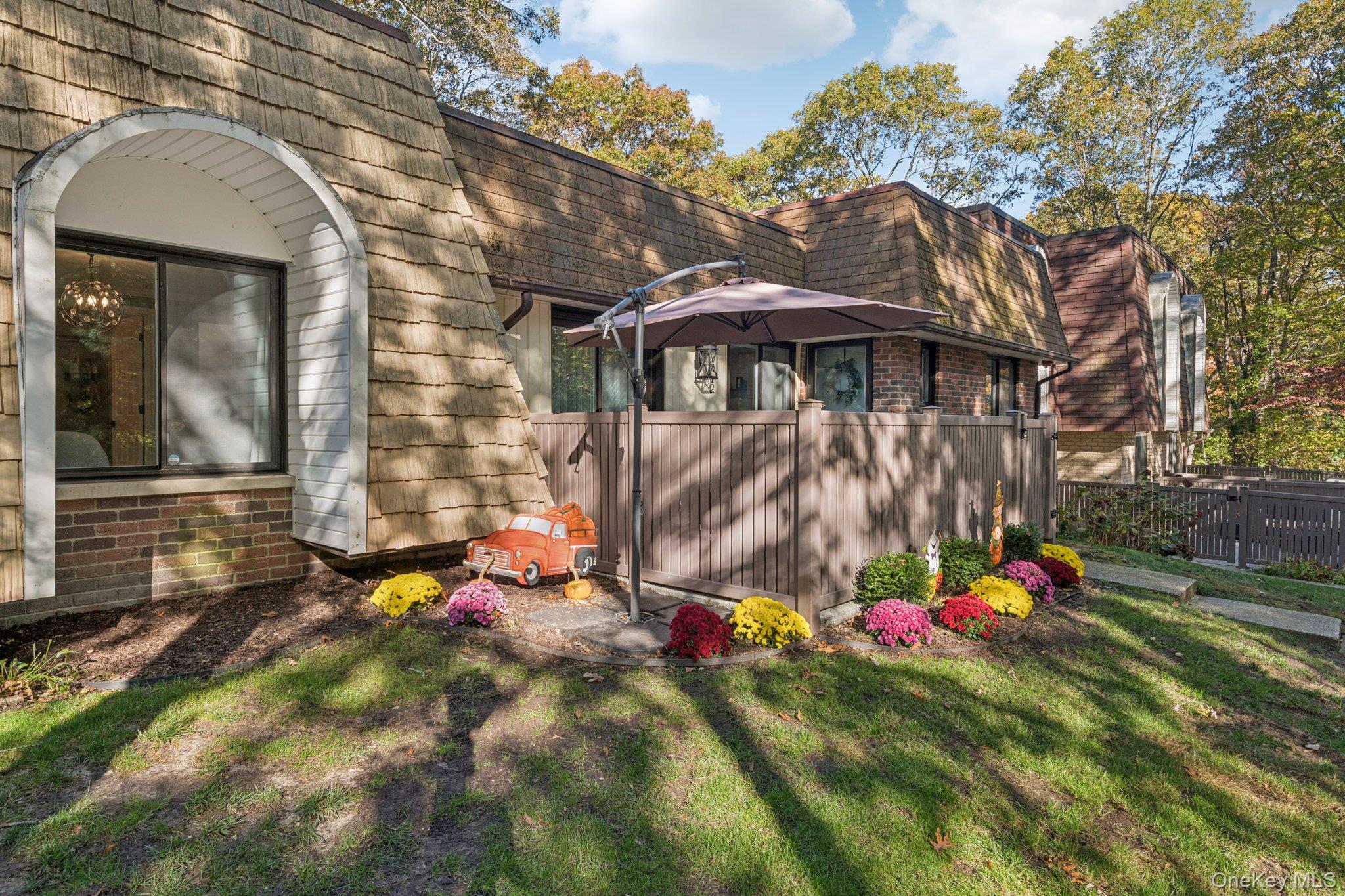 #18 photo, 312 Clubhouse Court, サフォーク郡 Coram , NY 11727