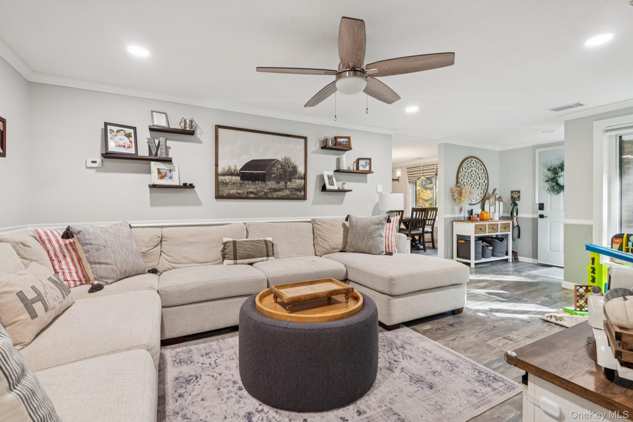 #3 photo, 312 Clubhouse Court, サフォーク郡 Coram , NY 11727