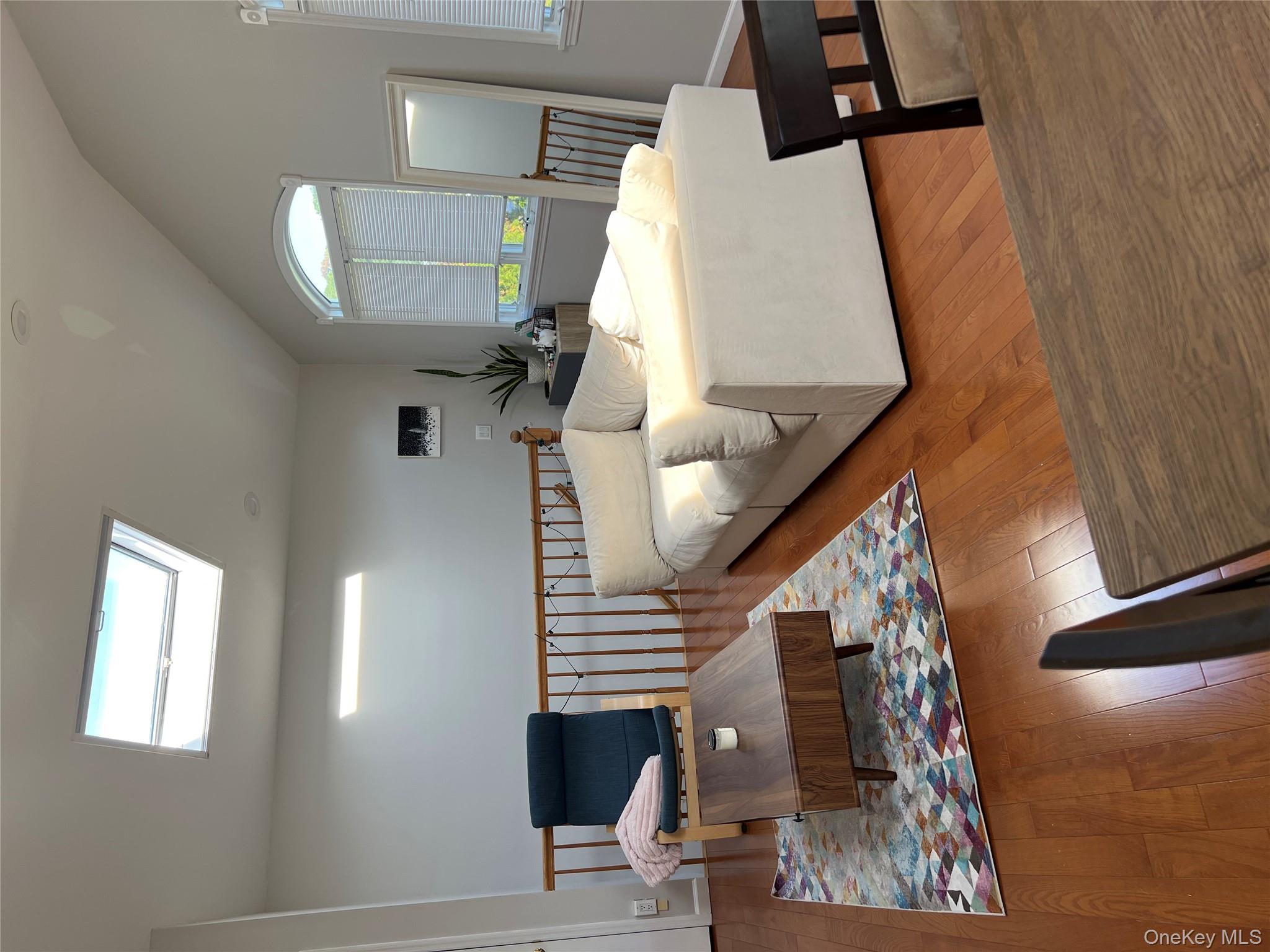 #5 photo, 31 B Marwood Road, ナッソー郡 Port Washington , NY 11050