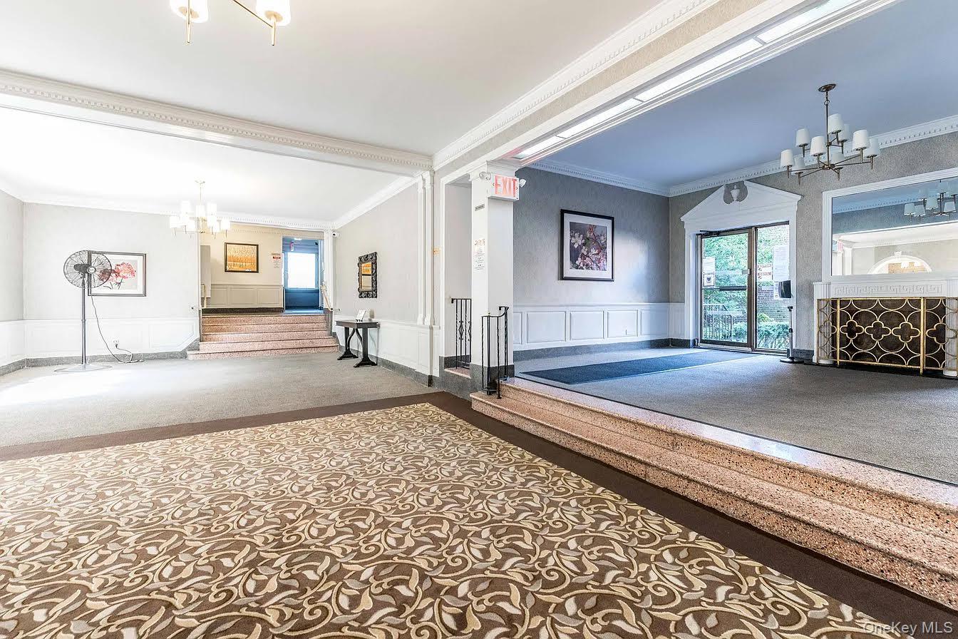 #3 photo, 84-49 168th Street, クイーンズ区 Jamaica , NY 11432