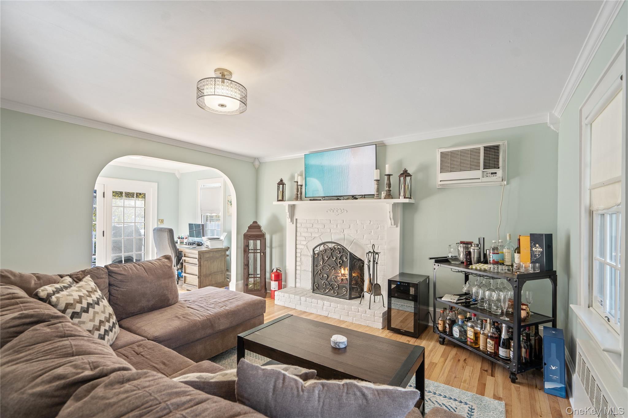 #13 photo, 6 Dressler Road, Greenlawn , NY 11740