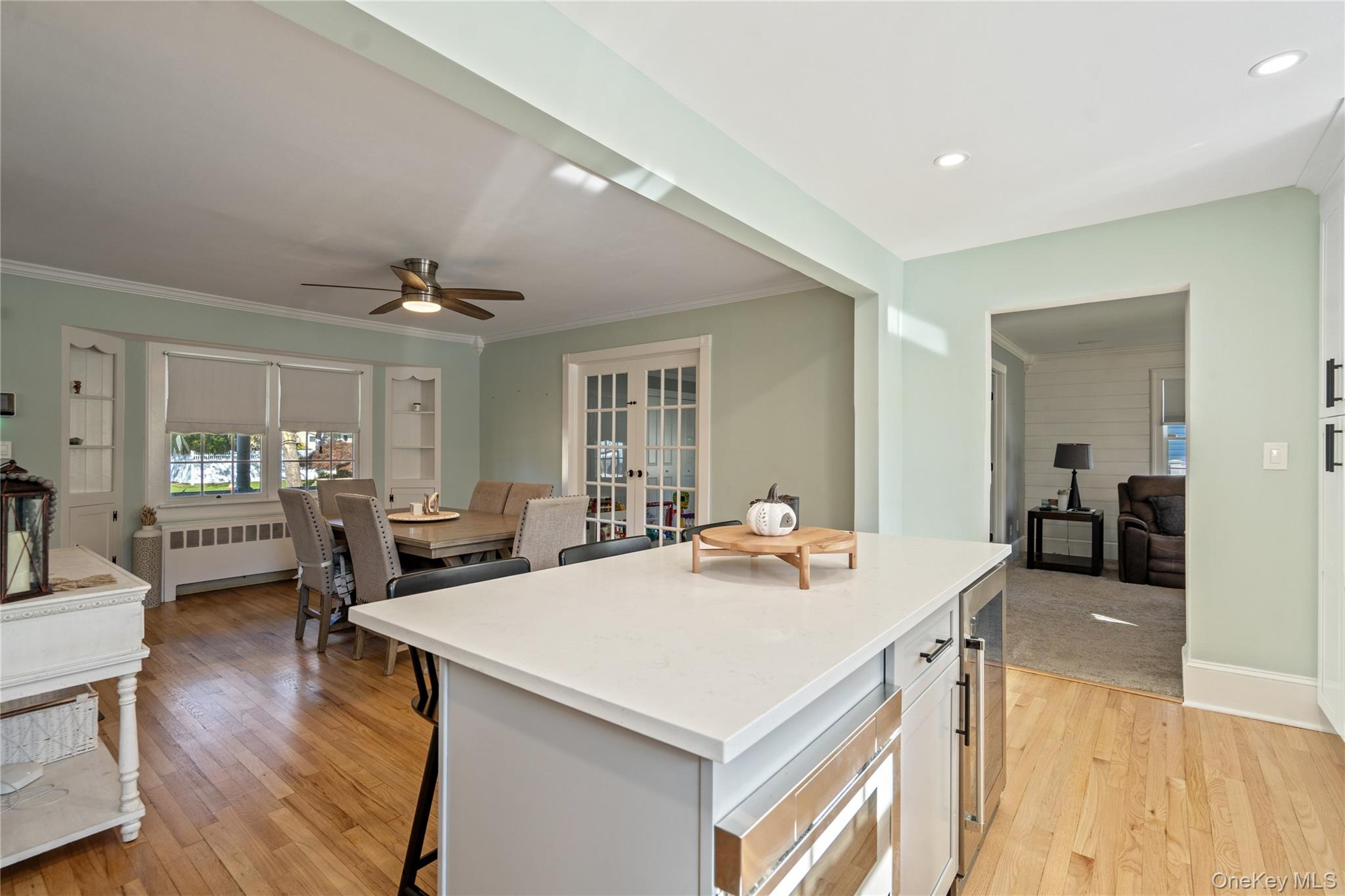 #8 photo, 6 Dressler Road, Greenlawn , NY 11740