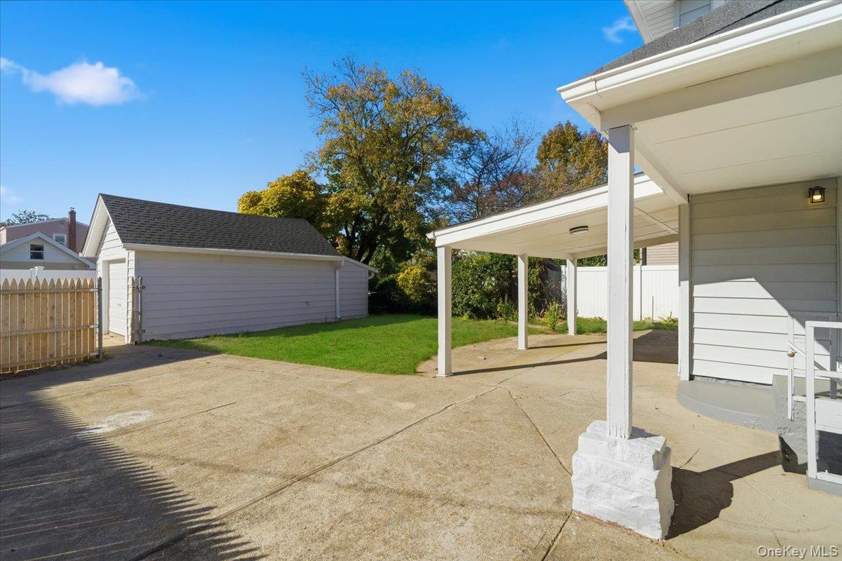 #4 photo, 4 Hilton Street, ナッソー郡 Lynbrook , NY 11563