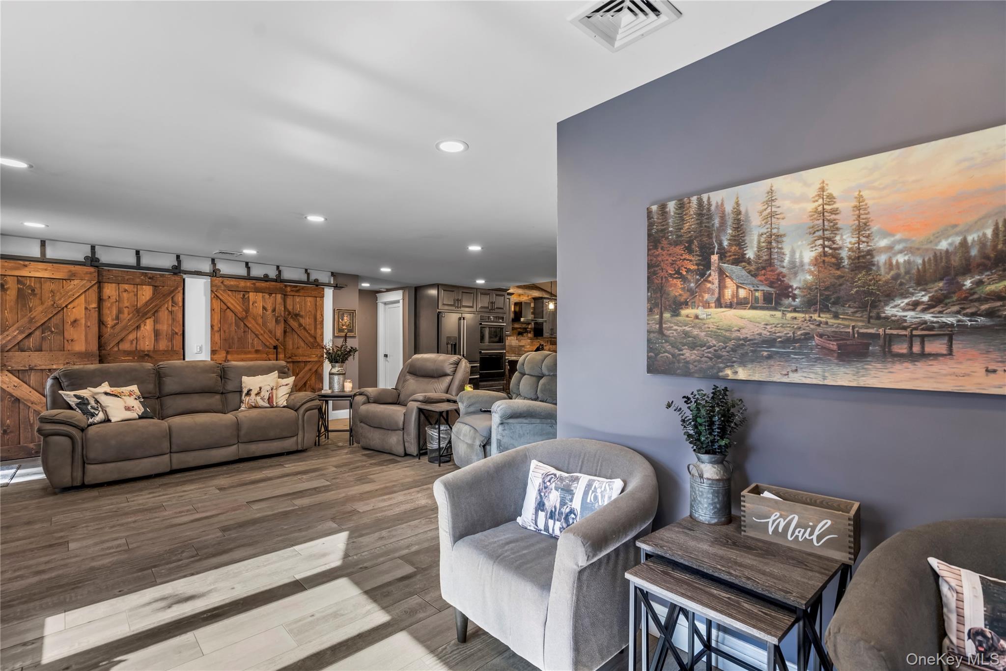 #2 photo, 108 Sportsmen Street, サフォーク郡 Central Islip , NY 11722