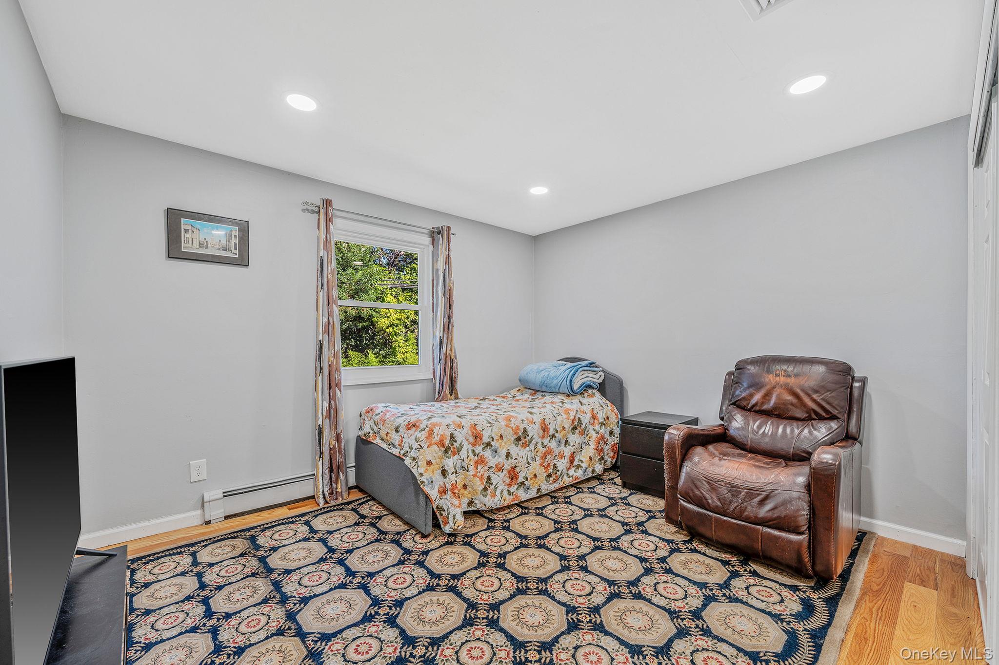 #15 photo, 1514 Grundy Avenue, サフォーク郡 Holbrook , NY 11741