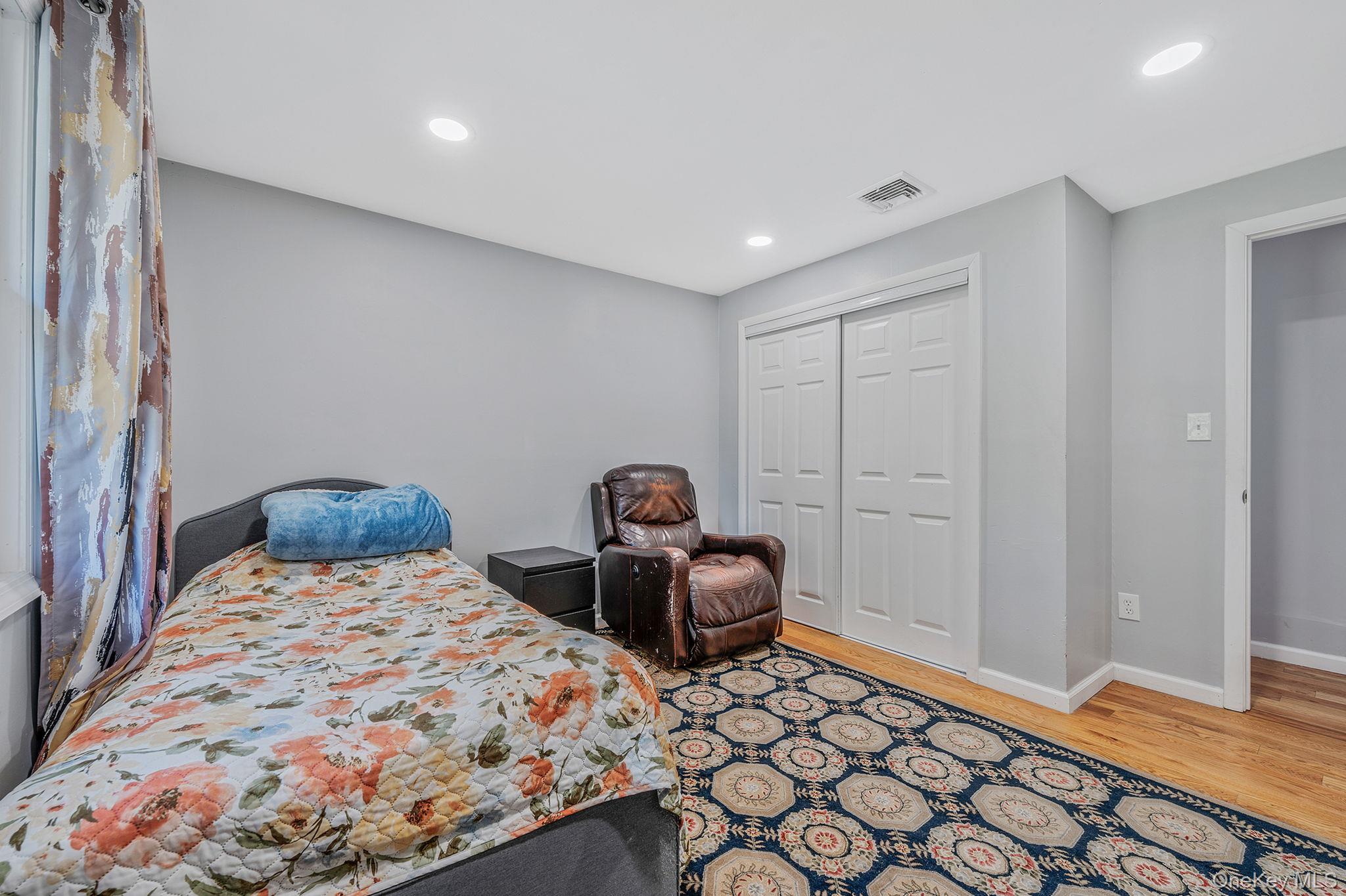 #16 photo, 1514 Grundy Avenue, サフォーク郡 Holbrook , NY 11741